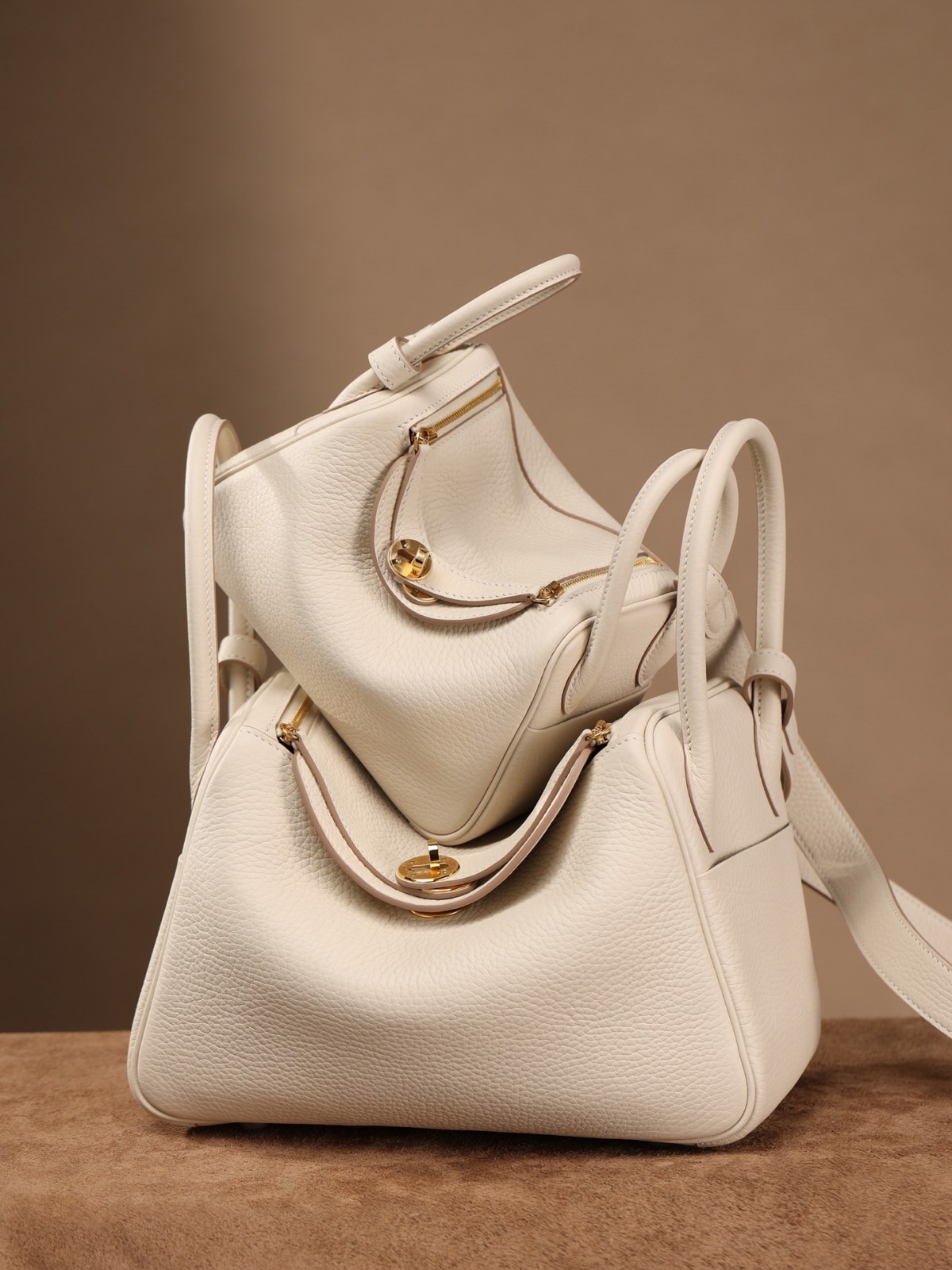 Shebag fully hand made Lindy 26 white bag in togo review (2025 Jan updated)-Best Quality Fake designer Bag Review, Replica designer bag ru