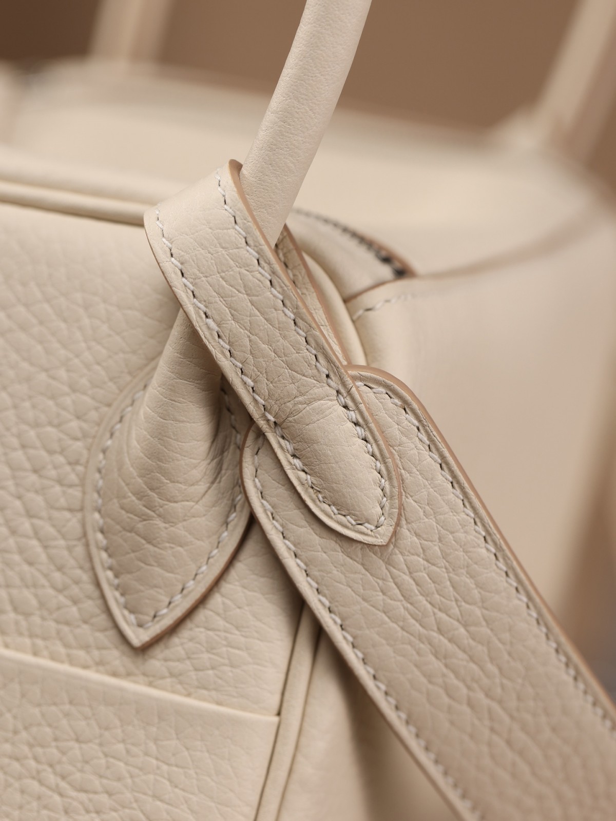 Shebag fully hand made Lindy 26 white bag in togo review (2025 Jan updated)-Best Quality Fake designer Bag Review, Replica designer bag ru