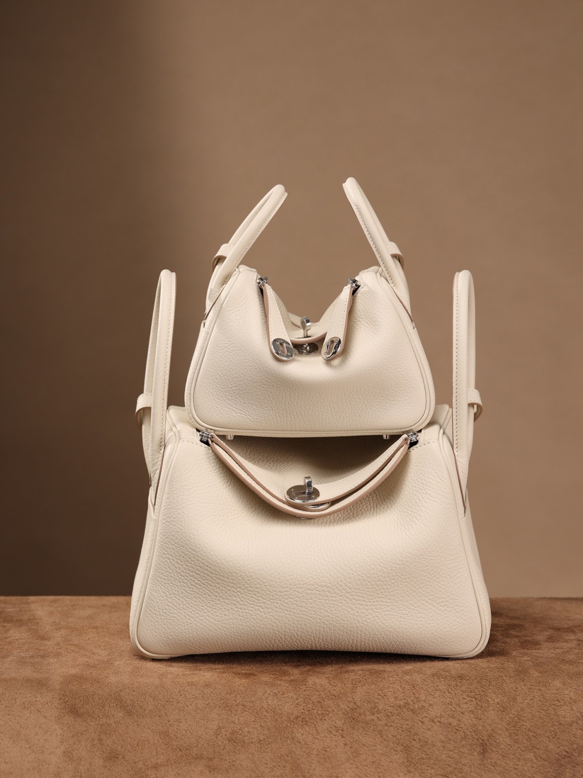 Shebag fully hand made Lindy 26 white bag in togo review (2025 Jan updated)-Best Quality Fake designer Bag Review, Replica designer bag ru
