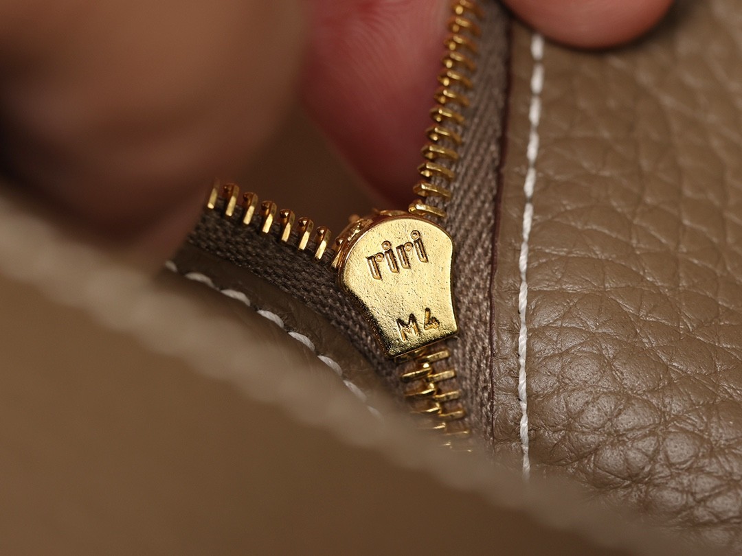 Shebag fully handmade Hermes Lindy 26 grey gold in togo(2025 Jan updated)-Best Quality Fake designer Bag Review, Replica designer bag ru