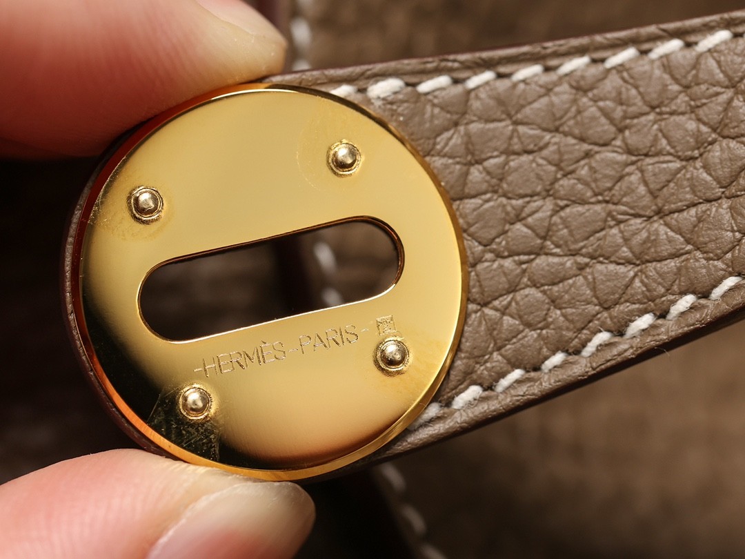 Shebag fully handmade Hermes Lindy 26 grey gold in togo(2025 Jan updated)-Best Quality Fake designer Bag Review, Replica designer bag ru