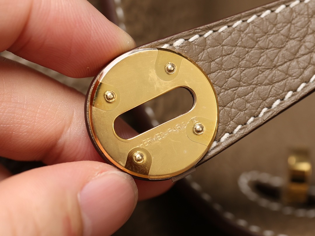 Shebag fully handmade Hermes Lindy 26 grey gold in togo(2025 Jan updated)-Best Quality Fake designer Bag Review, Replica designer bag ru