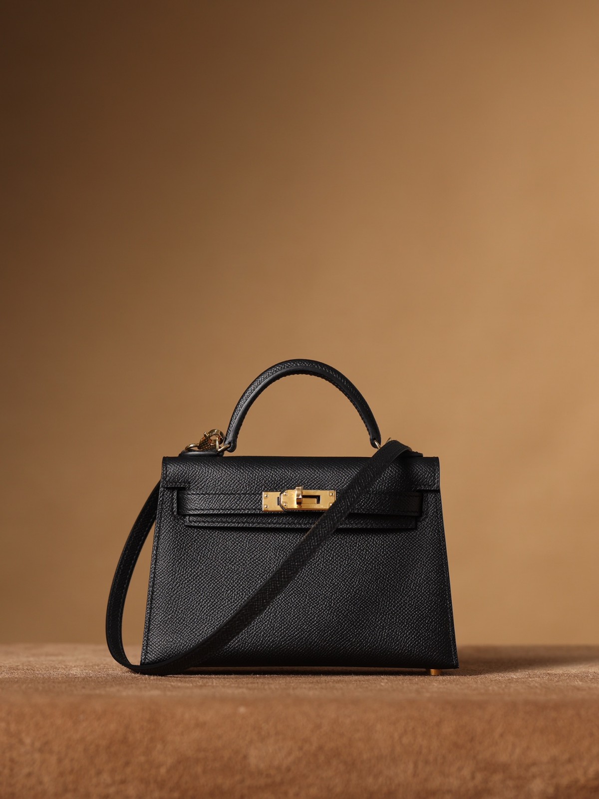 Shebag fully handmade Hermes mini kelly 2 black gold review (2025 Jan updated)-Best Quality Fake designer Bag Review, Replica designer bag ru Shebag fully handmade Hermes mini kelly 2 black gold review (2025 Jan updated)-Best Quality Fake designer Bag Review, Replica designer bag ru