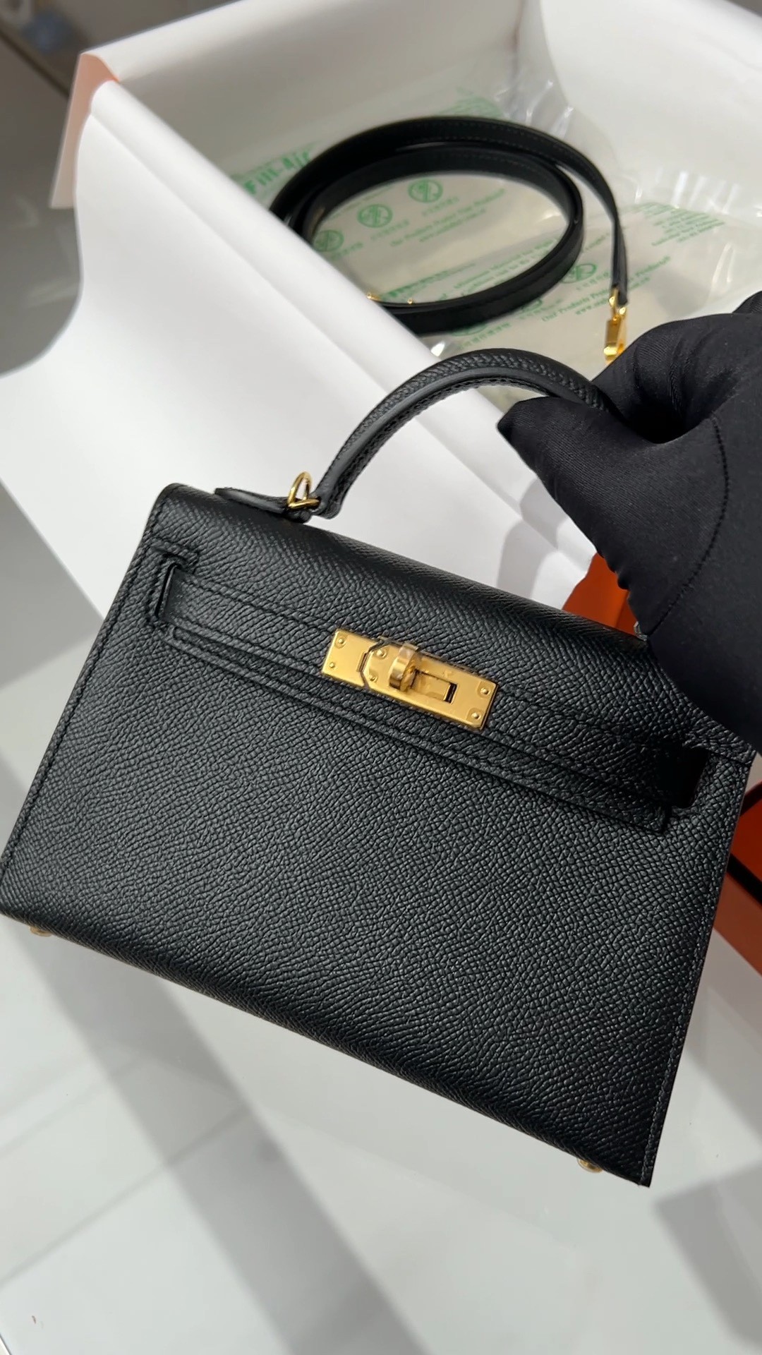 Shebag fully handmade Hermes mini kelly 2 black gold review (2025 Jan updated)-Best Quality Fake designer Bag Review, Replica designer bag ru Shebag fully handmade Hermes mini kelly 2 black gold review (2025 Jan updated)-Best Quality Fake designer Bag Review, Replica designer bag ru