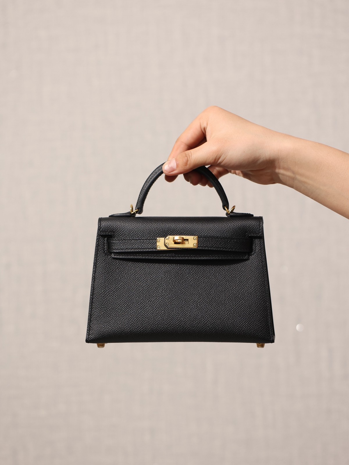 Shebag fully handmade Hermes mini kelly 2 black gold review (2025 Jan updated)-Best Quality Fake designer Bag Review, Replica designer bag ru Shebag fully handmade Hermes mini kelly 2 black gold review (2025 Jan updated)-Best Quality Fake designer Bag Review, Replica designer bag ru
