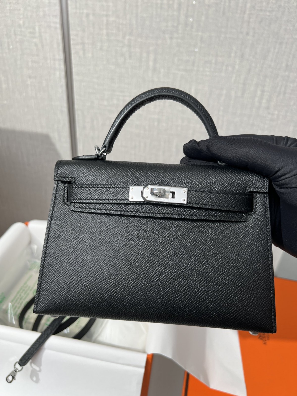Shebag fully handmade Hermes mini kelly 2 black gold review (2025 Jan updated)-Best Quality Fake designer Bag Review, Replica designer bag ru Shebag fully handmade Hermes mini kelly 2 black gold review (2025 Jan updated)-Best Quality Fake designer Bag Review, Replica designer bag ru