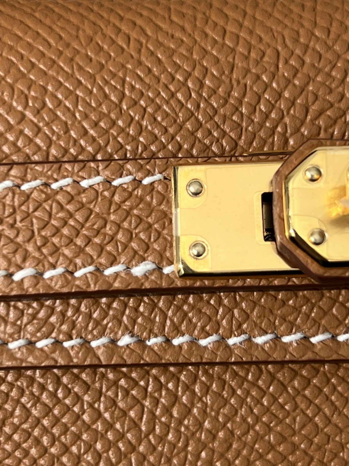 Shebag fully handmade Mini kelly 2 in brown gold Epsom leather review (2025 Feb updated)-Best Quality Fake designer Bag Review, Replica designer bag ru Shebag fully handmade Mini kelly 2 in brown gold Epsom leather review (2025 Feb updated)-Best Quality Fake designer Bag Review, Replica designer bag ru