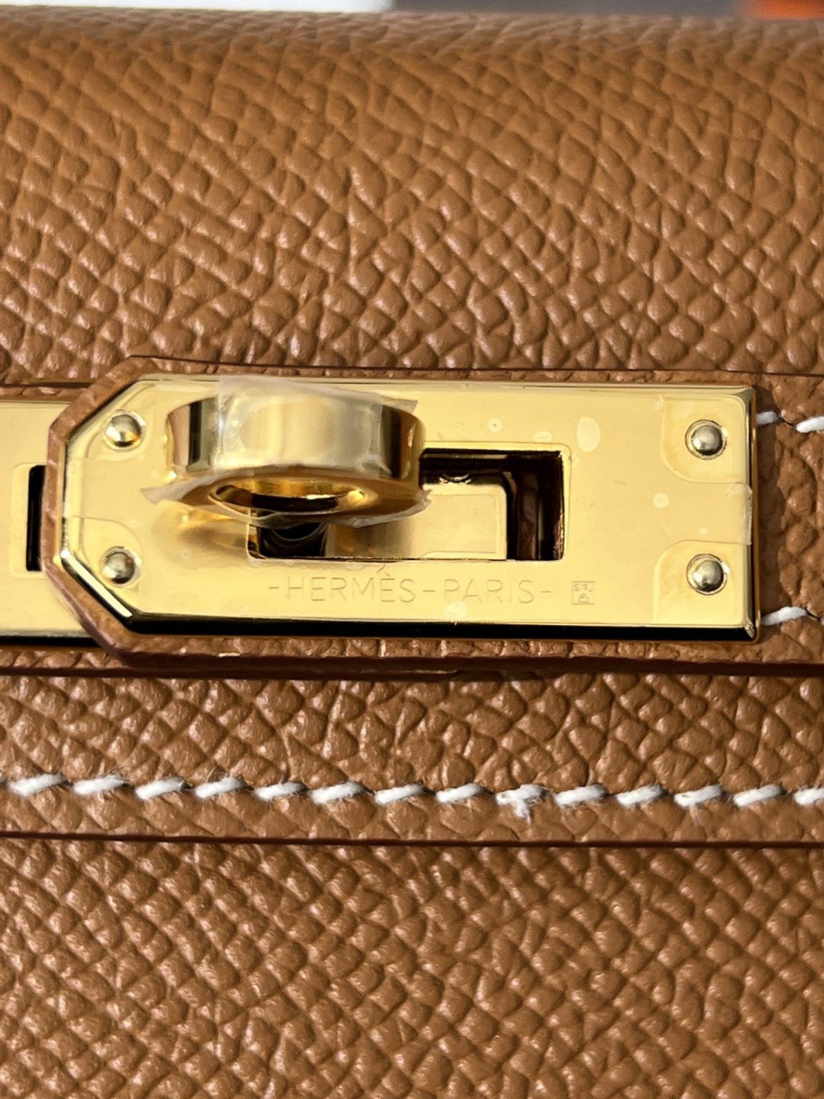 Shebag fully handmade Mini kelly 2 in brown gold Epsom leather review (2025 Feb updated)-Best Quality Fake designer Bag Review, Replica designer bag ru Shebag fully handmade Mini kelly 2 in brown gold Epsom leather review (2025 Feb updated)-Best Quality Fake designer Bag Review, Replica designer bag ru