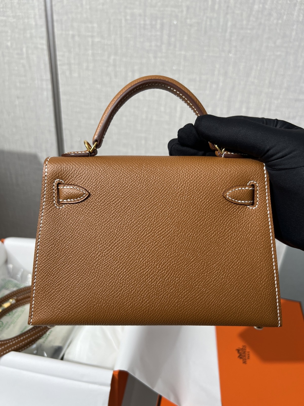 Shebag fully handmade Mini kelly 2 in brown gold Epsom leather review (2025 Feb updated)-Best Quality Fake designer Bag Review, Replica designer bag ru Shebag fully handmade Mini kelly 2 in brown gold Epsom leather review (2025 Feb updated)-Best Quality Fake designer Bag Review, Replica designer bag ru
