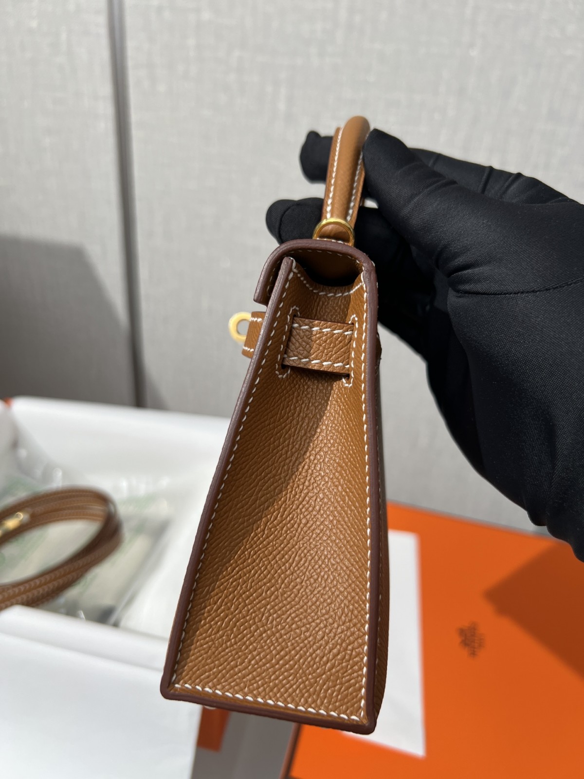 Shebag fully handmade Mini kelly 2 in brown gold Epsom leather review (2025 Feb updated)-Best Quality Fake designer Bag Review, Replica designer bag ru Shebag fully handmade Mini kelly 2 in brown gold Epsom leather review (2025 Feb updated)-Best Quality Fake designer Bag Review, Replica designer bag ru