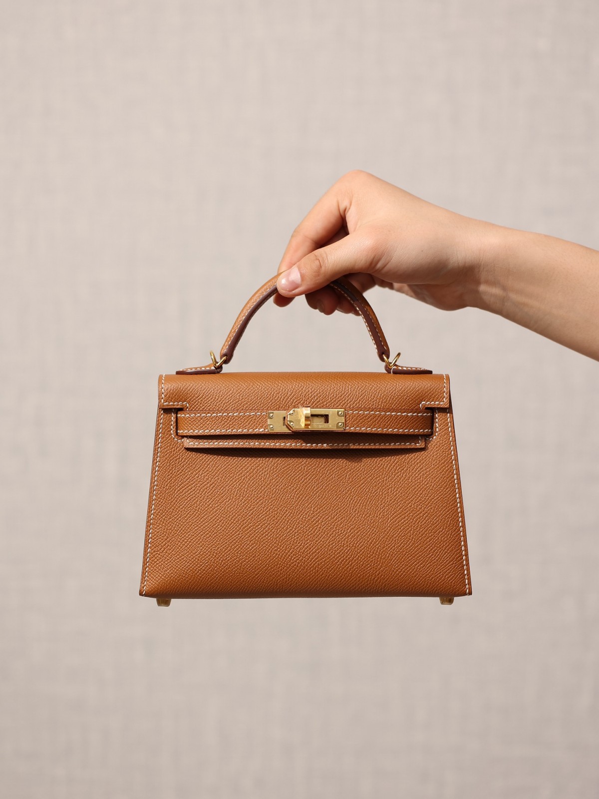 Shebag fully handmade Mini kelly 2 in brown gold Epsom leather review (2025 Feb updated)-Best Quality Fake designer Bag Review, Replica designer bag ru Shebag fully handmade Mini kelly 2 in brown gold Epsom leather review (2025 Feb updated)-Best Quality Fake designer Bag Review, Replica designer bag ru