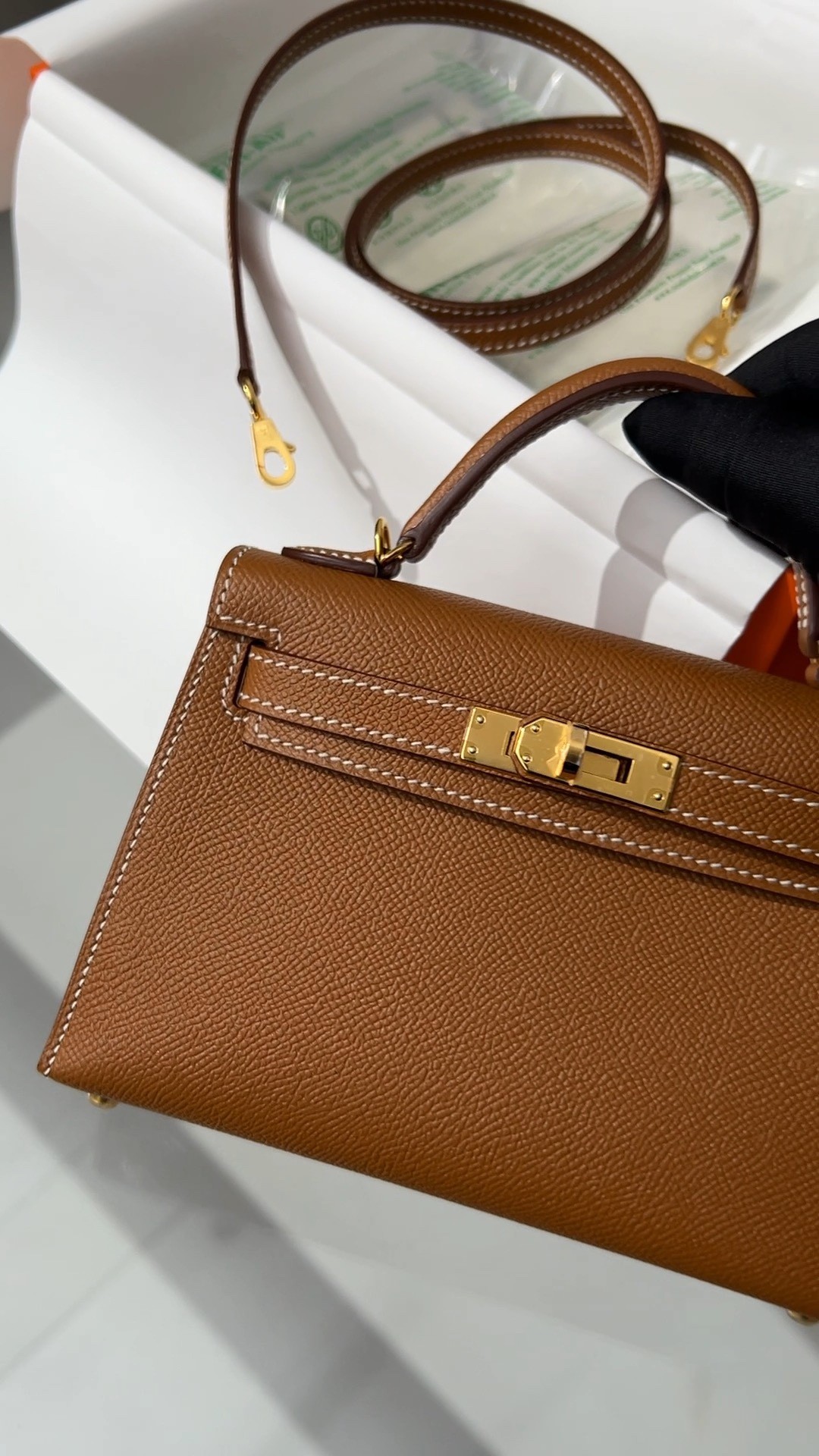 Shebag fully handmade Mini kelly 2 in brown gold Epsom leather review (2025 Feb updated)-Best Quality Fake designer Bag Review, Replica designer bag ru Shebag fully handmade Mini kelly 2 in brown gold Epsom leather review (2025 Feb updated)-Best Quality Fake designer Bag Review, Replica designer bag ru