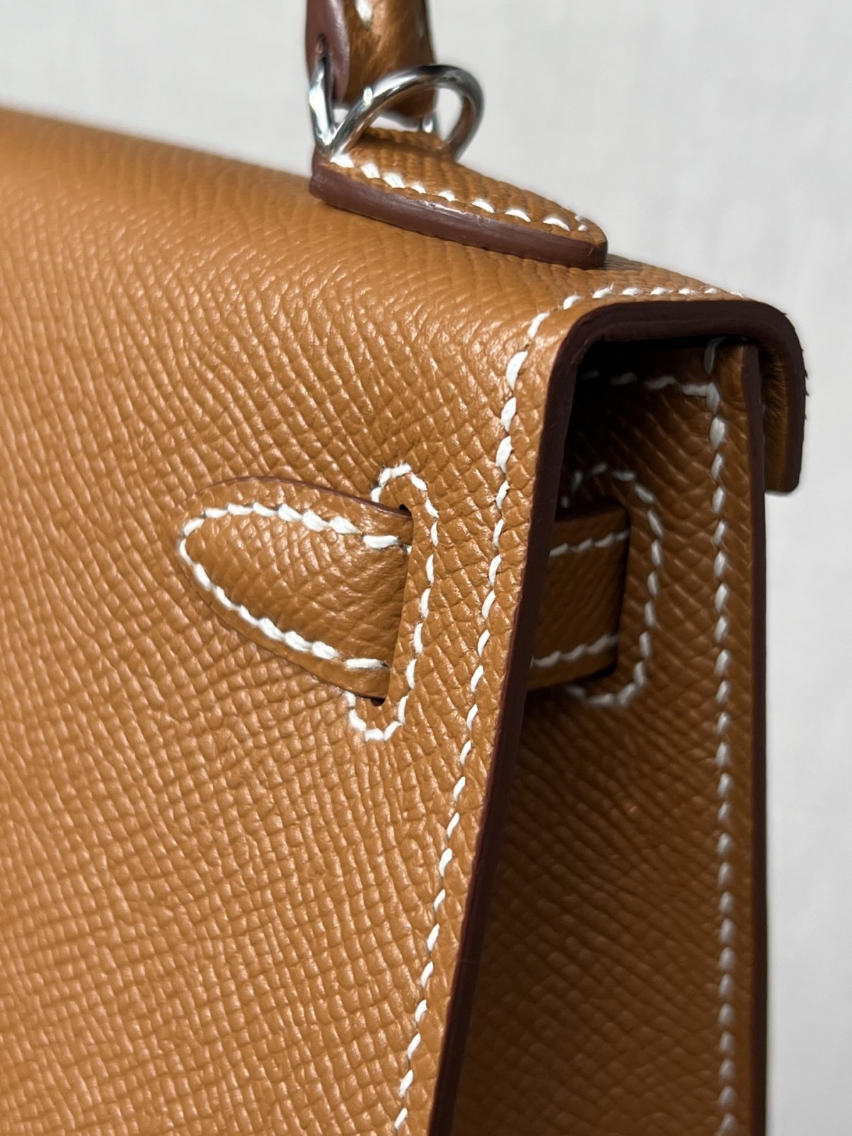 Shebag fully handmade Mini kelly 2 in brown gold Epsom leather review (2025 Feb updated)-Best Quality Fake designer Bag Review, Replica designer bag ru Shebag fully handmade Mini kelly 2 in brown gold Epsom leather review (2025 Feb updated)-Best Quality Fake designer Bag Review, Replica designer bag ru