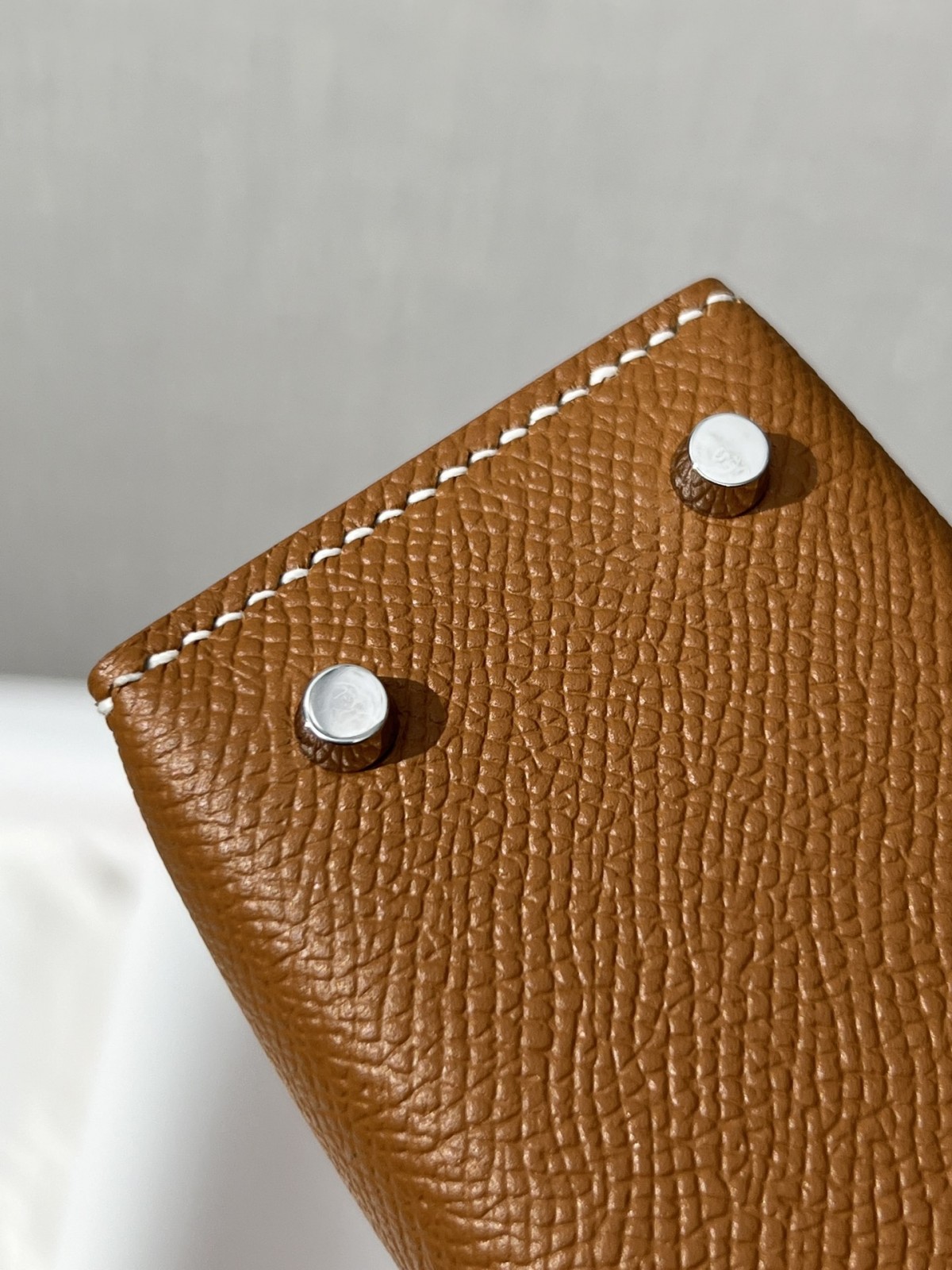 Shebag fully handmade Mini kelly 2 in brown gold Epsom leather review (2025 Feb updated)-Best Quality Fake designer Bag Review, Replica designer bag ru Shebag fully handmade Mini kelly 2 in brown gold Epsom leather review (2025 Feb updated)-Best Quality Fake designer Bag Review, Replica designer bag ru