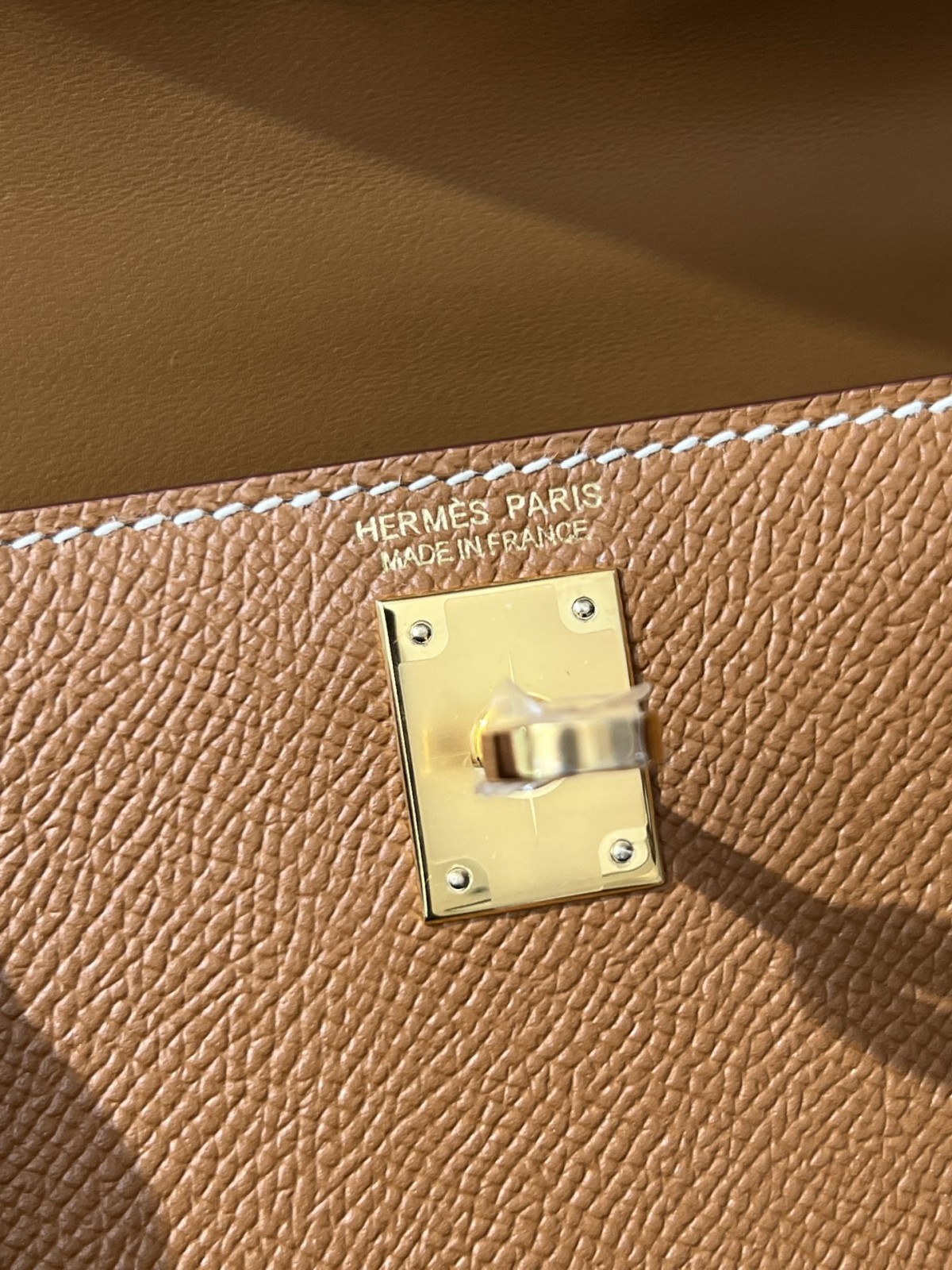 Shebag fully handmade Mini kelly 2 in brown gold Epsom leather review (2025 Feb updated)-Best Quality Fake designer Bag Review, Replica designer bag ru Shebag fully handmade Mini kelly 2 in brown gold Epsom leather review (2025 Feb updated)-Best Quality Fake designer Bag Review, Replica designer bag ru