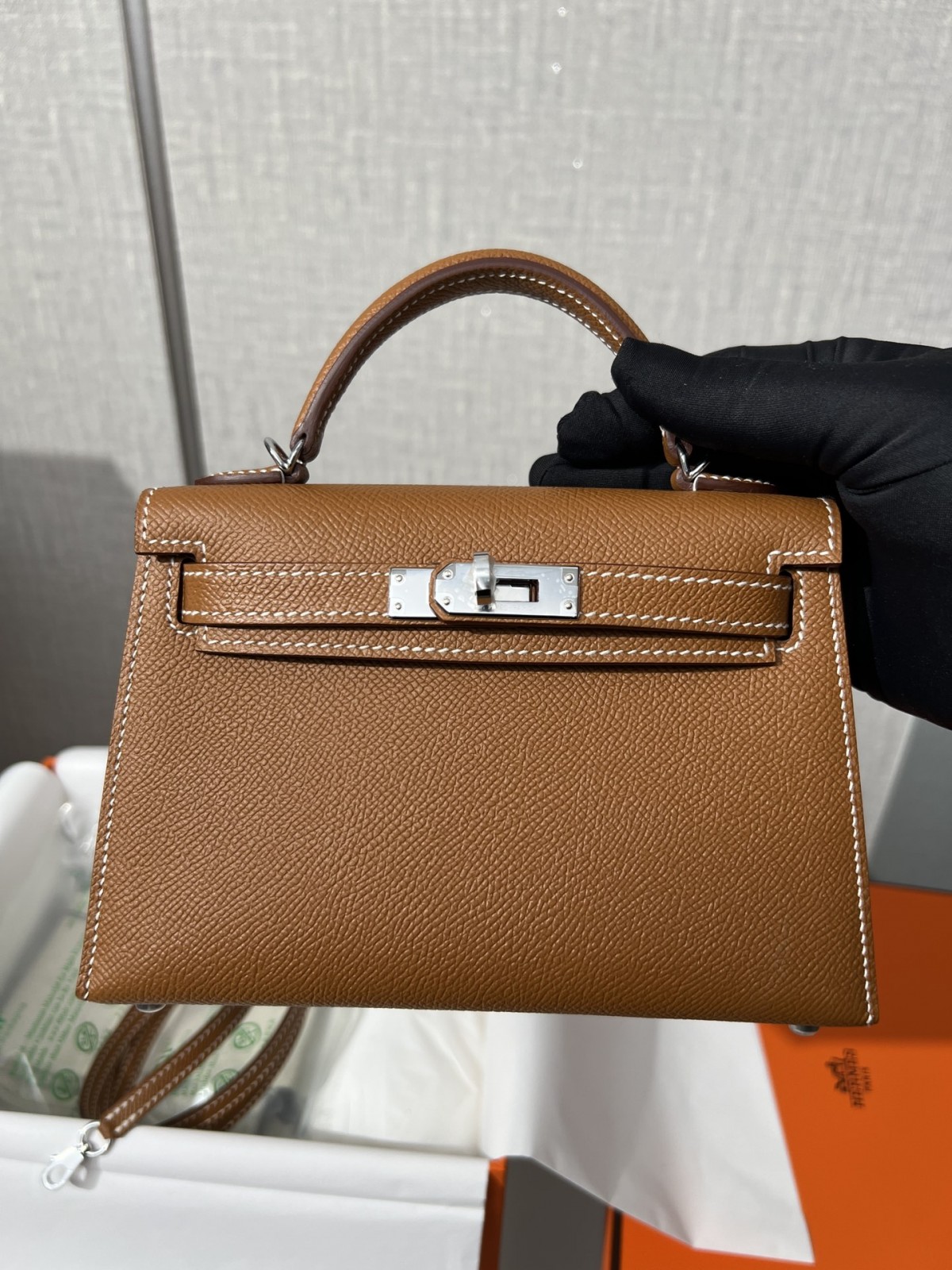 Shebag fully handmade Mini kelly 2 in brown gold Epsom leather review (2025 Feb updated)-Best Quality Fake designer Bag Review, Replica designer bag ru Shebag fully handmade Mini kelly 2 in brown gold Epsom leather review (2025 Feb updated)-Best Quality Fake designer Bag Review, Replica designer bag ru