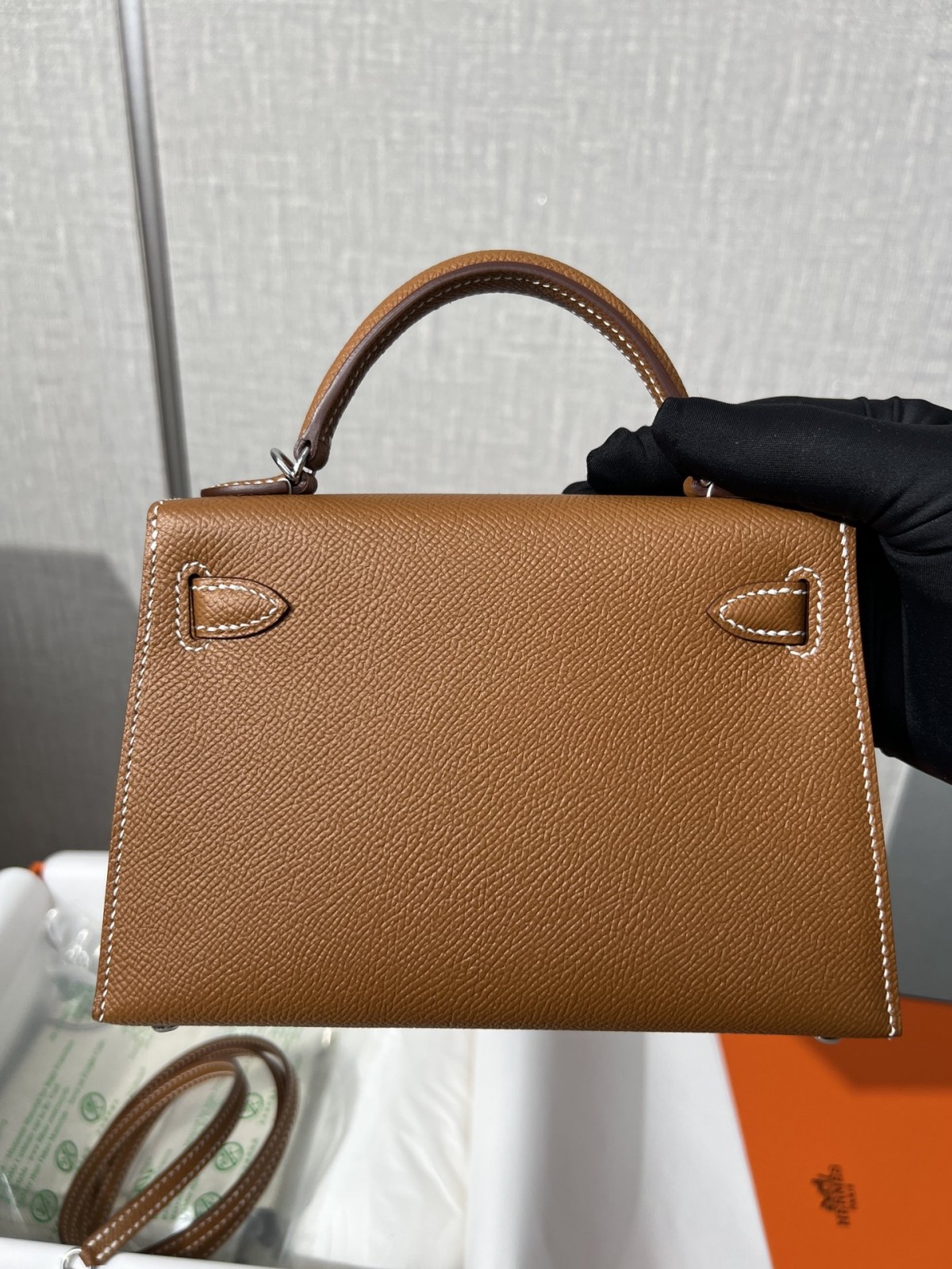 Shebag fully handmade Mini kelly 2 in brown gold Epsom leather review (2025 Feb updated)-Best Quality Fake designer Bag Review, Replica designer bag ru Shebag fully handmade Mini kelly 2 in brown gold Epsom leather review (2025 Feb updated)-Best Quality Fake designer Bag Review, Replica designer bag ru