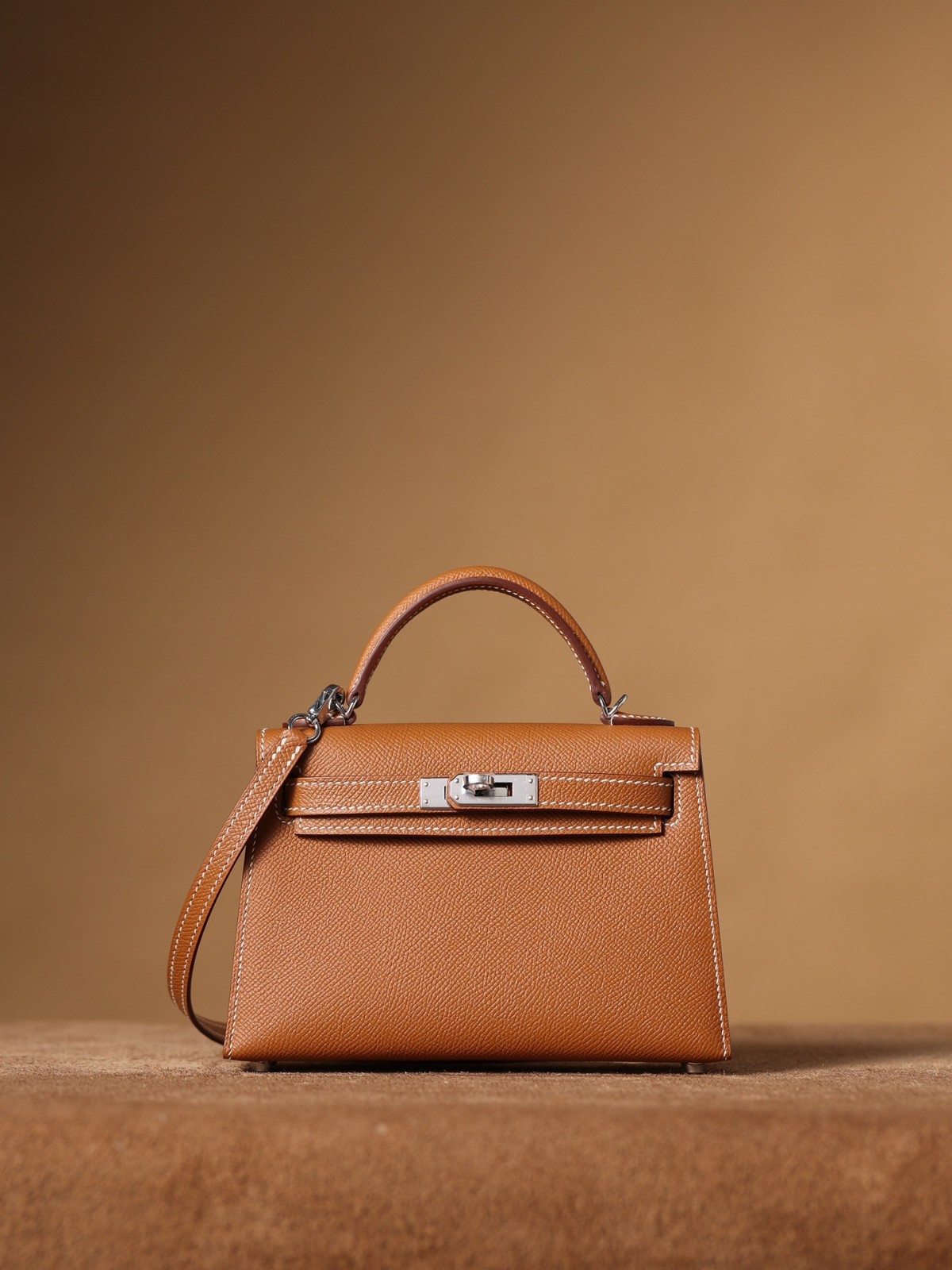 Shebag fully handmade Mini kelly 2 in brown gold Epsom leather review (2025 Feb updated)-Best Quality Fake designer Bag Review, Replica designer bag ru Shebag fully handmade Mini kelly 2 in brown gold Epsom leather review (2025 Feb updated)-Best Quality Fake designer Bag Review, Replica designer bag ru