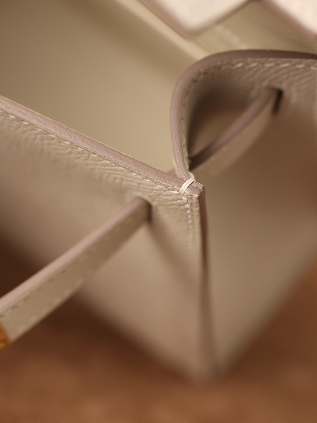 Shebag fully hand made Hermes mini kelly 2 in white epsom leather review (2025 Feb updated)-Best Quality Fake designer Bag Review, Replica designer bag ru Shebag fully hand made Hermes mini kelly 2 in white epsom leather review (2025 Feb updated)-Best Quality Fake designer Bag Review, Replica designer bag ru