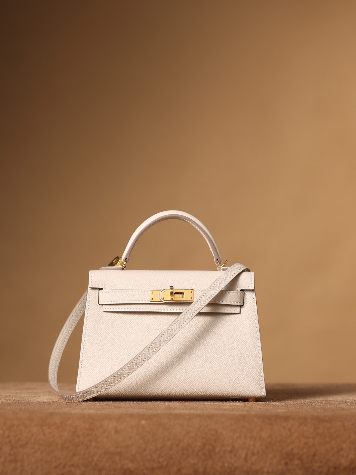 Shebag fully hand made Hermes mini kelly 2 in white epsom leather review (2025 Feb updated)-Best Quality Fake designer Bag Review, Replica designer bag ru Shebag fully hand made Hermes mini kelly 2 in white epsom leather review (2025 Feb updated)-Best Quality Fake designer Bag Review, Replica designer bag ru