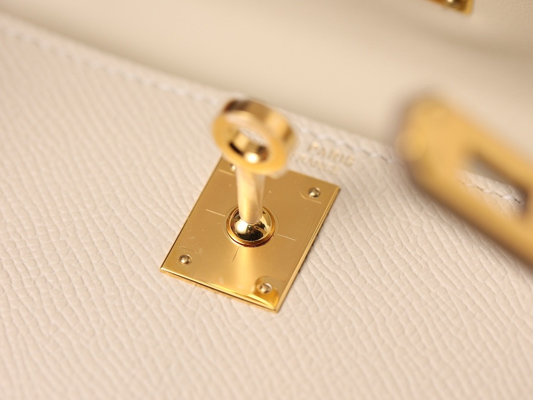Shebag fully hand made Hermes mini kelly 2 in white epsom leather review (2025 Feb updated)-Best Quality Fake designer Bag Review, Replica designer bag ru Shebag fully hand made Hermes mini kelly 2 in white epsom leather review (2025 Feb updated)-Best Quality Fake designer Bag Review, Replica designer bag ru