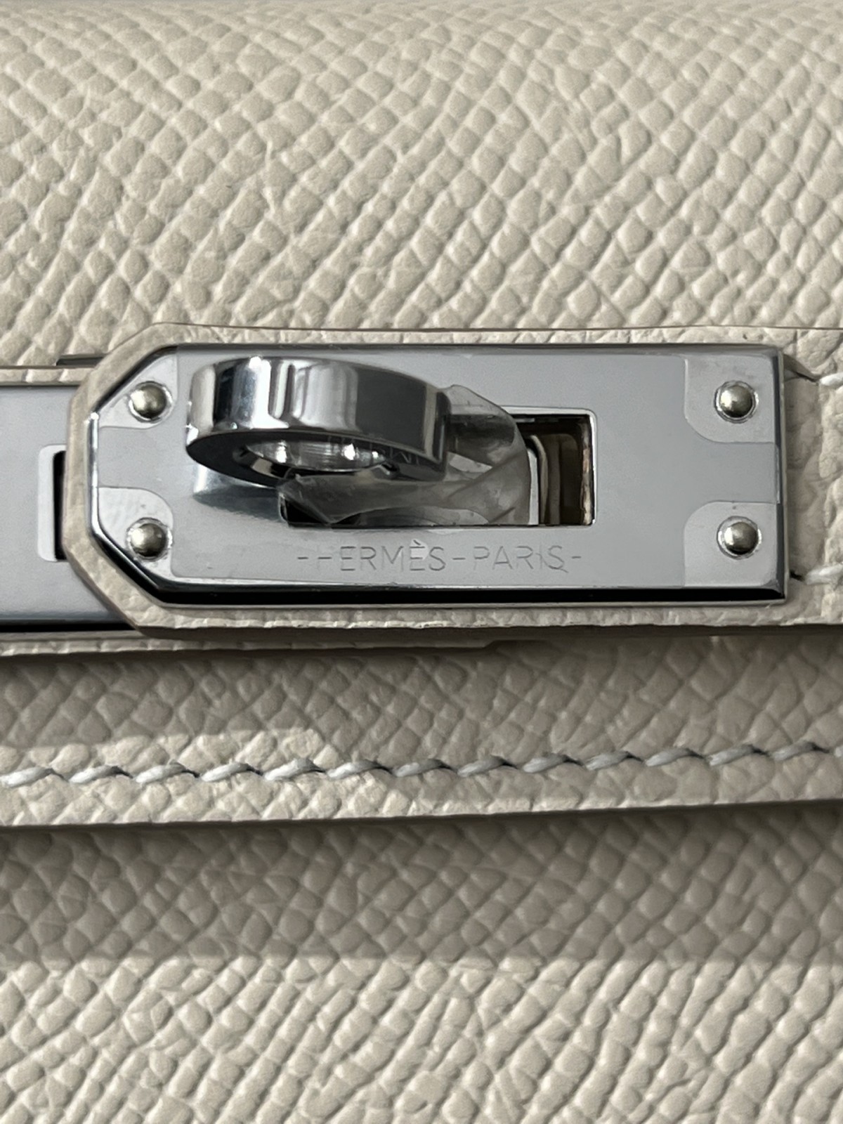 Shebag fully hand made Hermes mini kelly 2 in white epsom leather review (2025 Feb updated)-Best Quality Fake designer Bag Review, Replica designer bag ru Shebag fully hand made Hermes mini kelly 2 in white epsom leather review (2025 Feb updated)-Best Quality Fake designer Bag Review, Replica designer bag ru