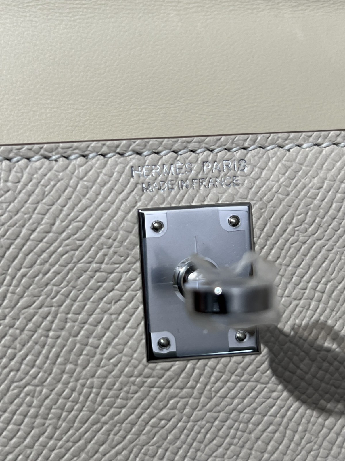 Shebag fully hand made Hermes mini kelly 2 in white epsom leather review (2025 Feb updated)-Best Quality Fake designer Bag Review, Replica designer bag ru Shebag fully hand made Hermes mini kelly 2 in white epsom leather review (2025 Feb updated)-Best Quality Fake designer Bag Review, Replica designer bag ru