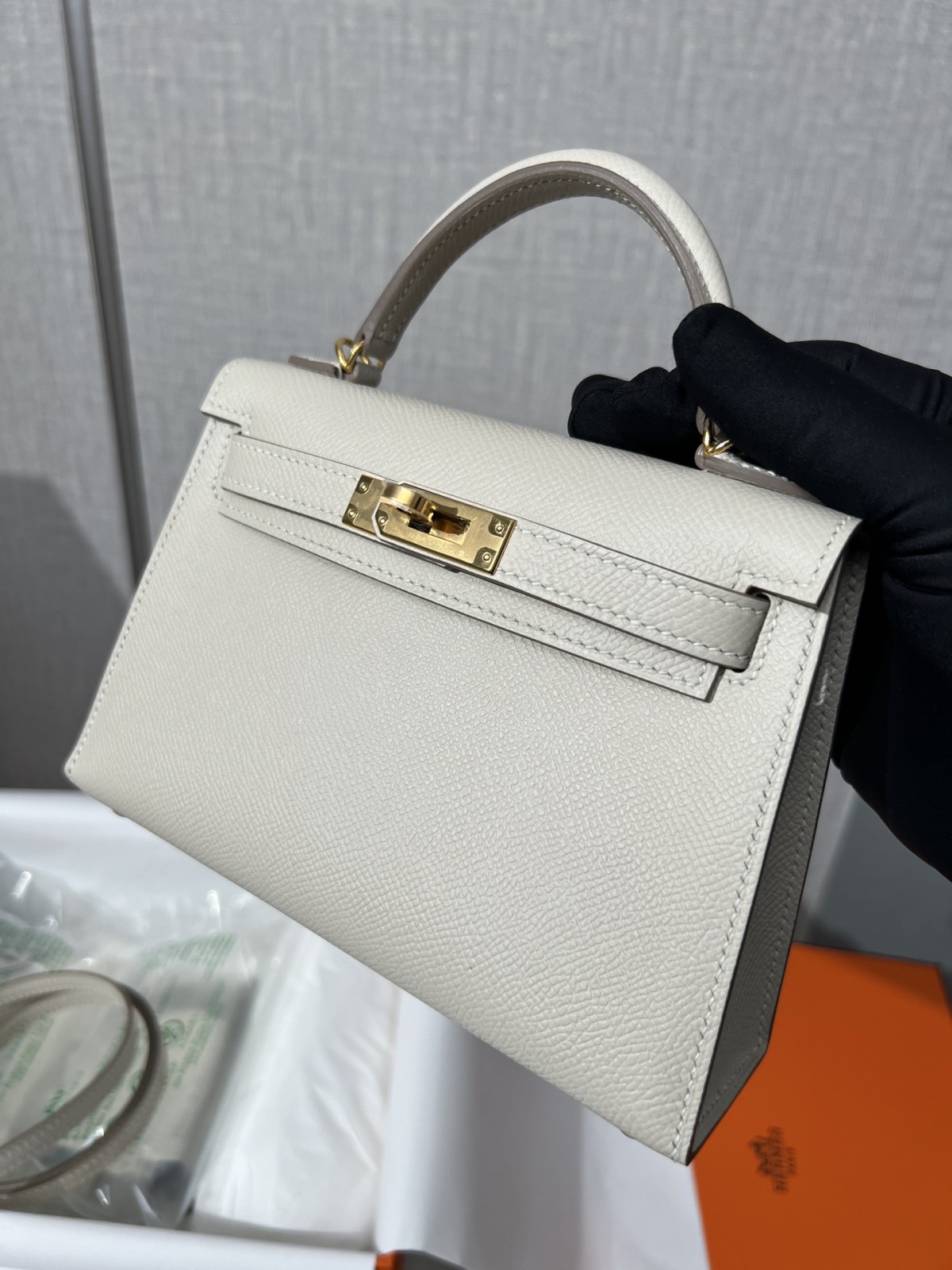 Shebag fully hand made Hermes mini kelly 2 in white epsom leather review (2025 Feb updated)-Best Quality Fake designer Bag Review, Replica designer bag ru Shebag fully hand made Hermes mini kelly 2 in white epsom leather review (2025 Feb updated)-Best Quality Fake designer Bag Review, Replica designer bag ru