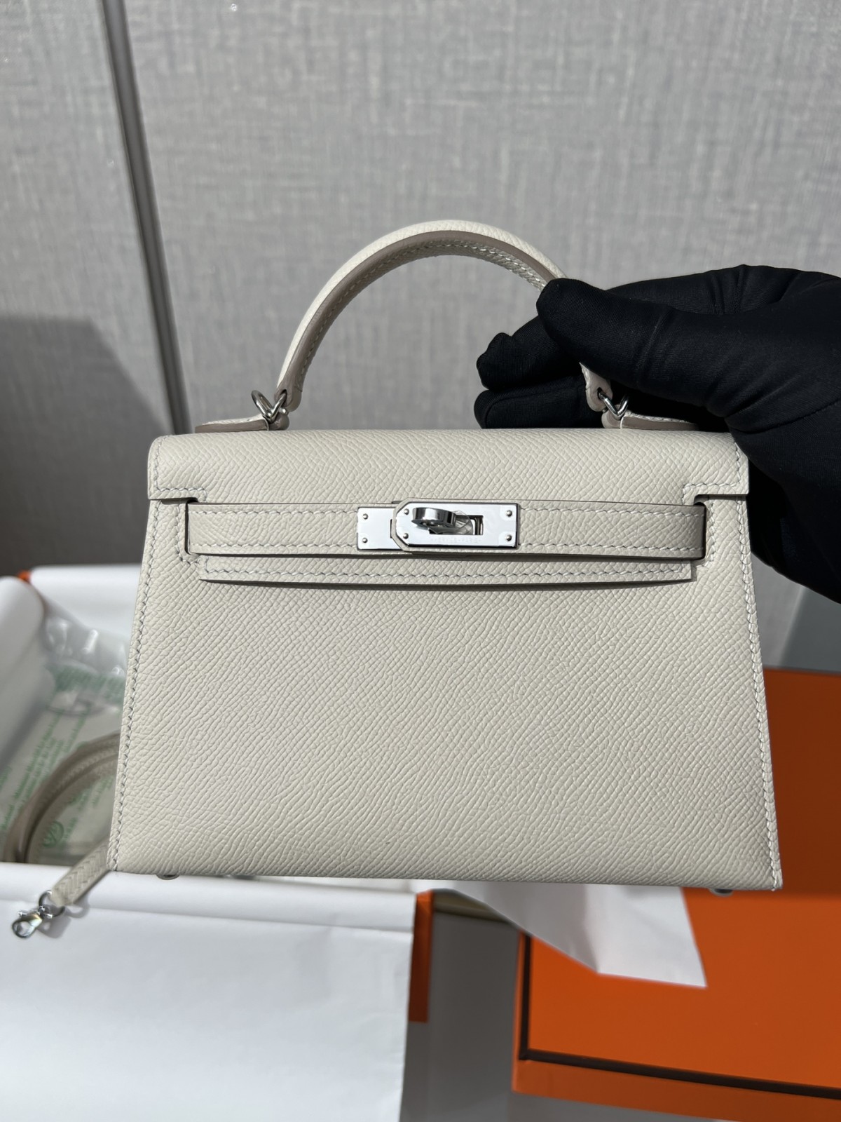 Shebag fully hand made Hermes mini kelly 2 in white epsom leather review (2025 Feb updated)-Best Quality Fake designer Bag Review, Replica designer bag ru Shebag fully hand made Hermes mini kelly 2 in white epsom leather review (2025 Feb updated)-Best Quality Fake designer Bag Review, Replica designer bag ru
