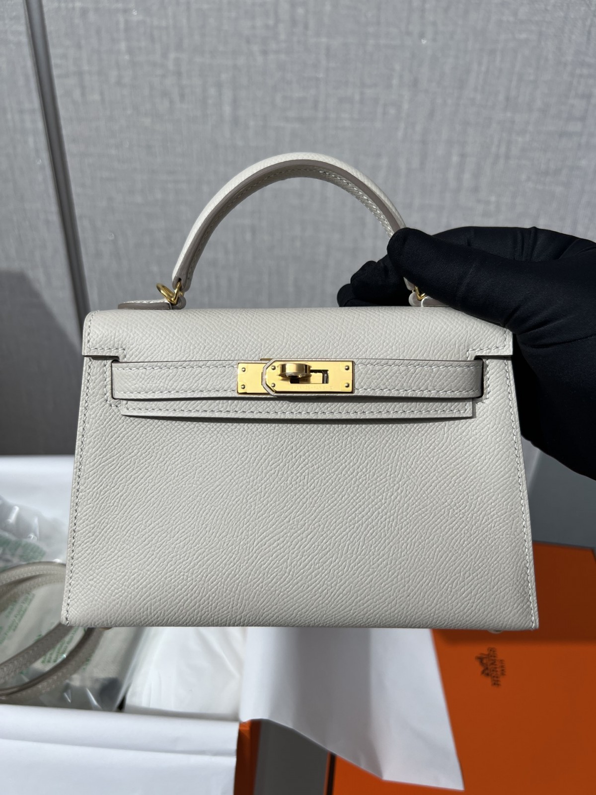 Shebag fully hand made Hermes mini kelly 2 in white epsom leather review (2025 Feb updated)-Best Quality Fake designer Bag Review, Replica designer bag ru Shebag fully hand made Hermes mini kelly 2 in white epsom leather review (2025 Feb updated)-Best Quality Fake designer Bag Review, Replica designer bag ru