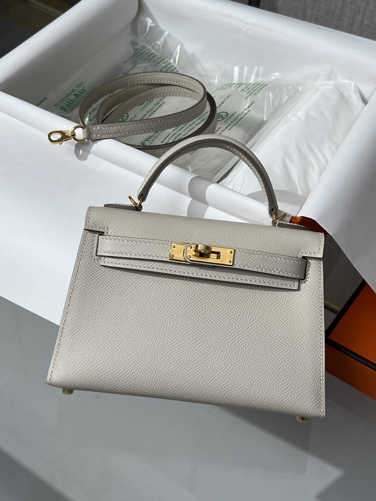 Shebag fully hand made Hermes mini kelly 2 in white epsom leather review (2025 Feb updated)-Best Quality Fake designer Bag Review, Replica designer bag ru Shebag fully hand made Hermes mini kelly 2 in white epsom leather review (2025 Feb updated)-Best Quality Fake designer Bag Review, Replica designer bag ru