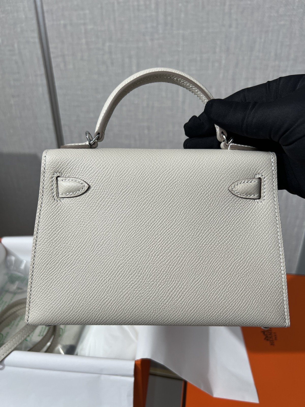 Shebag fully hand made Hermes mini kelly 2 in white epsom leather review (2025 Feb updated)-Best Quality Fake designer Bag Review, Replica designer bag ru Shebag fully hand made Hermes mini kelly 2 in white epsom leather review (2025 Feb updated)-Best Quality Fake designer Bag Review, Replica designer bag ru