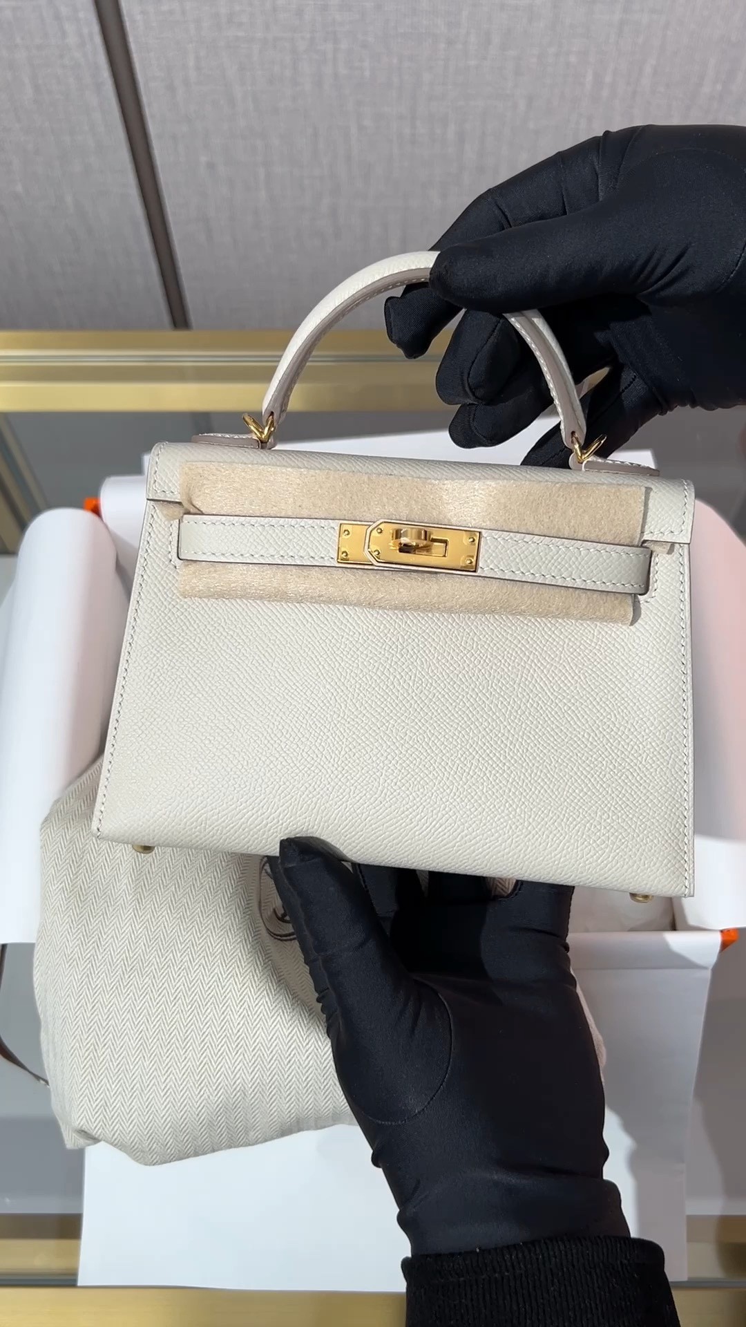 Shebag fully hand made Hermes mini kelly 2 in white epsom leather review (2025 Feb updated)-Best Quality Fake designer Bag Review, Replica designer bag ru Shebag fully hand made Hermes mini kelly 2 in white epsom leather review (2025 Feb updated)-Best Quality Fake designer Bag Review, Replica designer bag ru