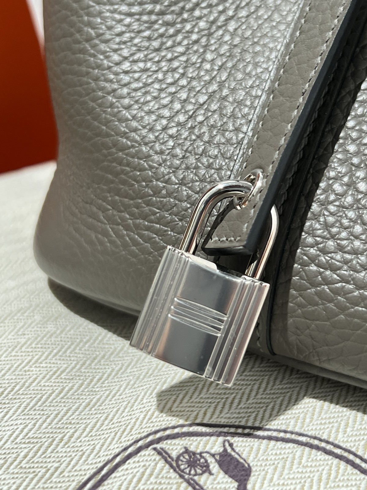 Shebag fully handmade Hermes Picotin 18 in grey togo review (2025 Feb updated)-Best Quality Fake designer Bag Review, Replica designer bag ru Shebag fully handmade Hermes Picotin 18 in grey togo review (2025 Feb updated)-Best Quality Fake designer Bag Review, Replica designer bag ru
