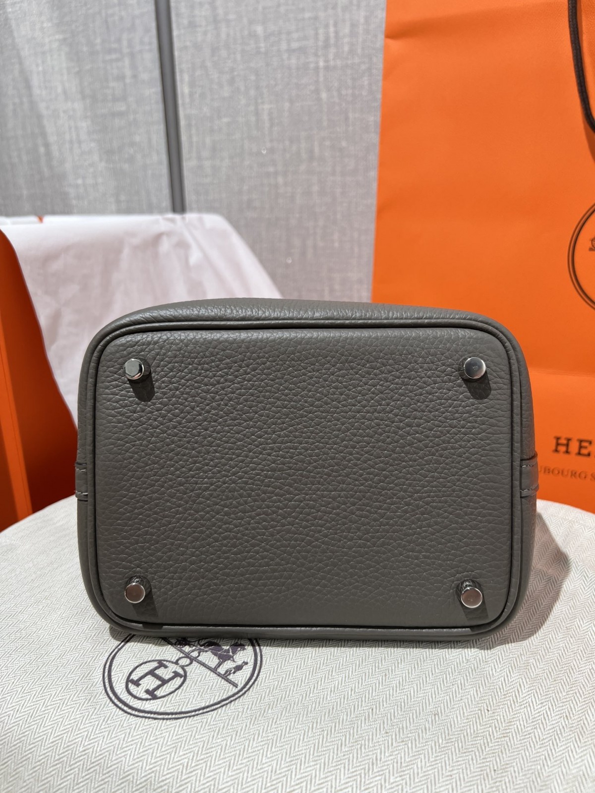 Shebag fully handmade Hermes Picotin 18 in grey togo review (2025 Feb updated)-Best Quality Fake designer Bag Review, Replica designer bag ru Shebag fully handmade Hermes Picotin 18 in grey togo review (2025 Feb updated)-Best Quality Fake designer Bag Review, Replica designer bag ru