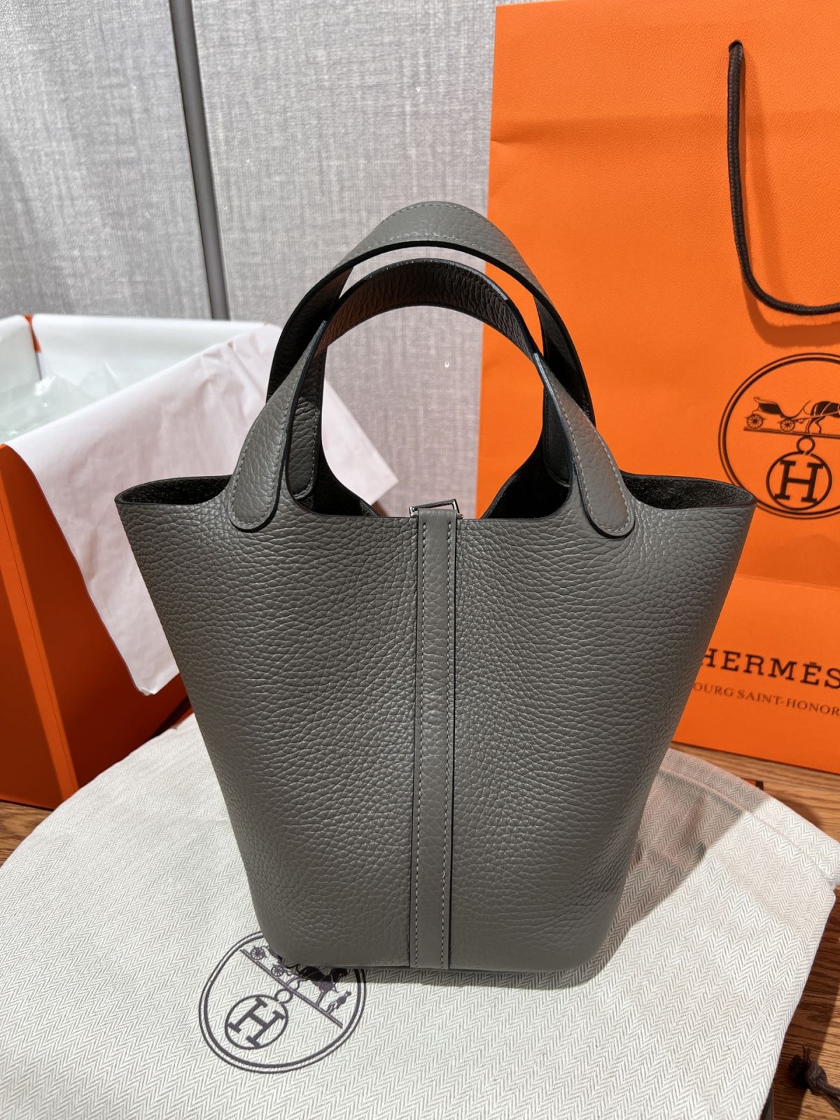 Shebag fully handmade Hermes Picotin 18 in grey togo review (2025 Feb updated)-Best Quality Fake designer Bag Review, Replica designer bag ru Shebag fully handmade Hermes Picotin 18 in grey togo review (2025 Feb updated)-Best Quality Fake designer Bag Review, Replica designer bag ru