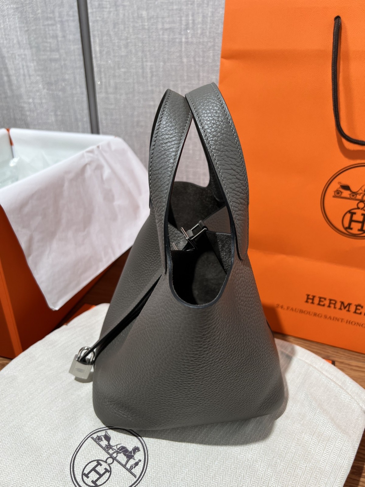 Shebag fully handmade Hermes Picotin 18 in grey togo review (2025 Feb updated)-Best Quality Fake designer Bag Review, Replica designer bag ru Shebag fully handmade Hermes Picotin 18 in grey togo review (2025 Feb updated)-Best Quality Fake designer Bag Review, Replica designer bag ru