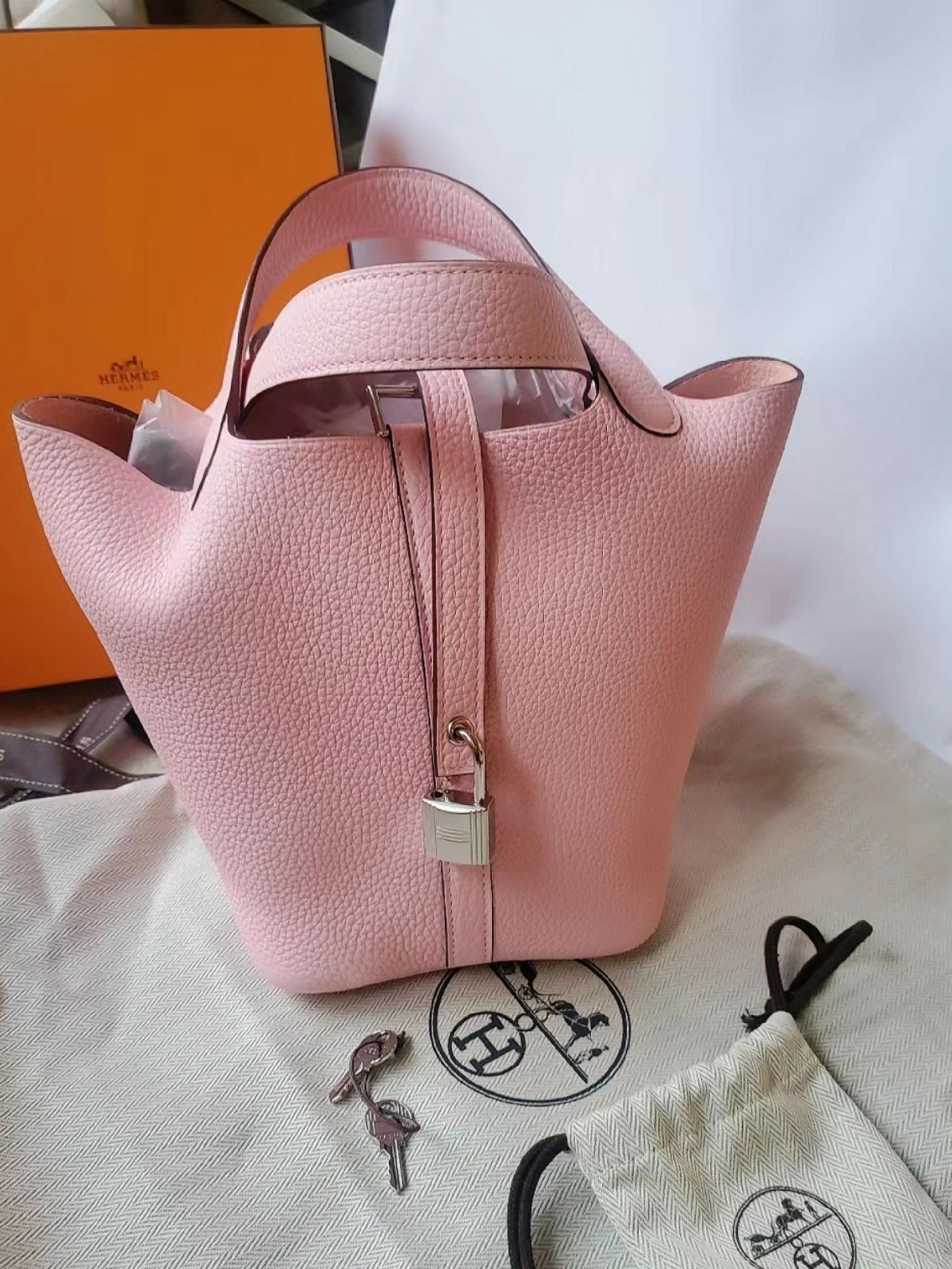 Shebag handmade Hermes Picotin 18 bag in Pink togo leather (2025 Feb updated)-Best Quality Fake designer Bag Review, Replica designer bag ru Shebag handmade Hermes Picotin 18 bag in Pink togo leather (2025 Feb updated)-Best Quality Fake designer Bag Review, Replica designer bag ru