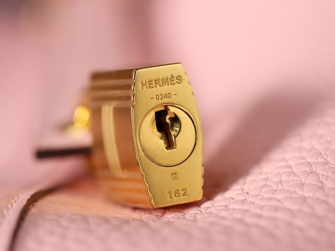 Shebag handmade Hermes Picotin 18 bag in Pink togo leather (2025 Feb updated)-Best Quality Fake designer Bag Review, Replica designer bag ru Shebag handmade Hermes Picotin 18 bag in Pink togo leather (2025 Feb updated)-Best Quality Fake designer Bag Review, Replica designer bag ru