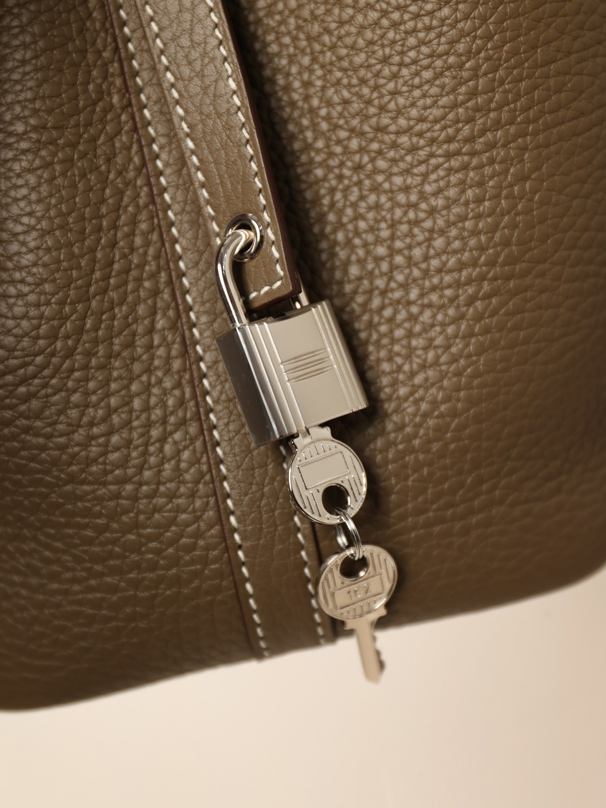 Shebag handmade Hermers Picotin 18 VS Picotin 22,which size fits?(2025 Feb updated)-Best Quality Fake designer Bag Review, Replica designer bag ru Shebag handmade Hermers Picotin 18 VS Picotin 22,which size fits?(2025 Feb updated)-Best Quality Fake designer Bag Review, Replica designer bag ru