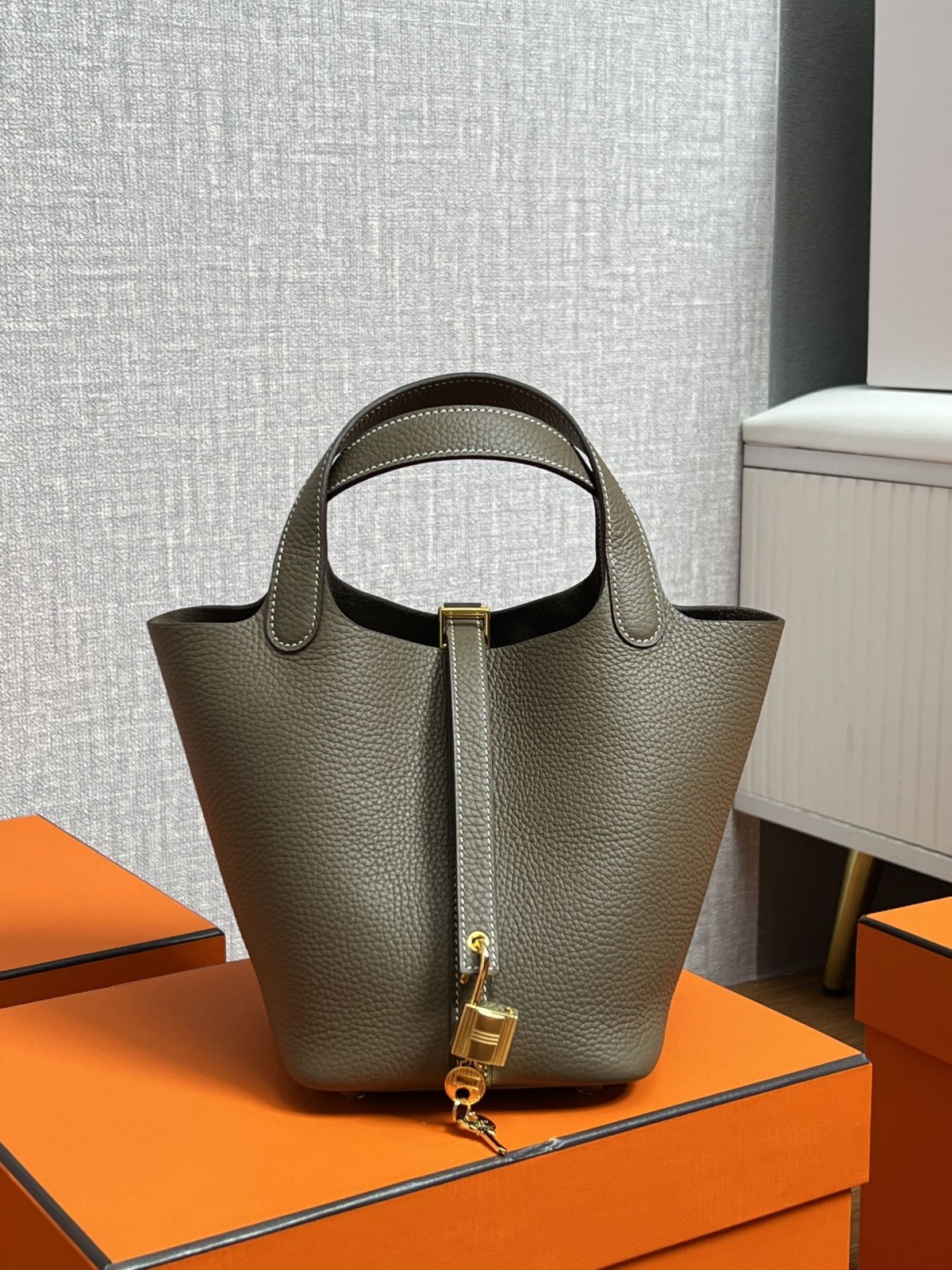 Shebag handmade Hermers Picotin 18 VS Picotin 22,which size fits?(2025 Feb updated)-Best Quality Fake designer Bag Review, Replica designer bag ru Shebag handmade Hermers Picotin 18 VS Picotin 22,which size fits?(2025 Feb updated)-Best Quality Fake designer Bag Review, Replica designer bag ru