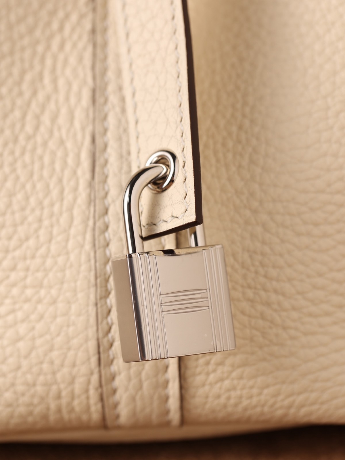 Shebag handmade Hermes white Picotin 18 bag in white togo (2025 Feb updated)-Best Quality Fake designer Bag Review, Replica designer bag ru Shebag handmade Hermes white Picotin 18 bag in white togo (2025 Feb updated)-Best Quality Fake designer Bag Review, Replica designer bag ru