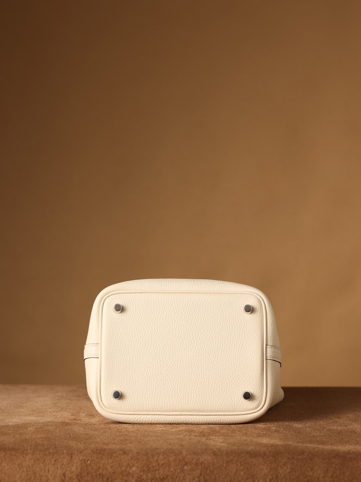 Shebag handmade Hermes white Picotin 18 bag in white togo (2025 Feb updated)-Best Quality Fake designer Bag Review, Replica designer bag ru Shebag handmade Hermes white Picotin 18 bag in white togo (2025 Feb updated)-Best Quality Fake designer Bag Review, Replica designer bag ru