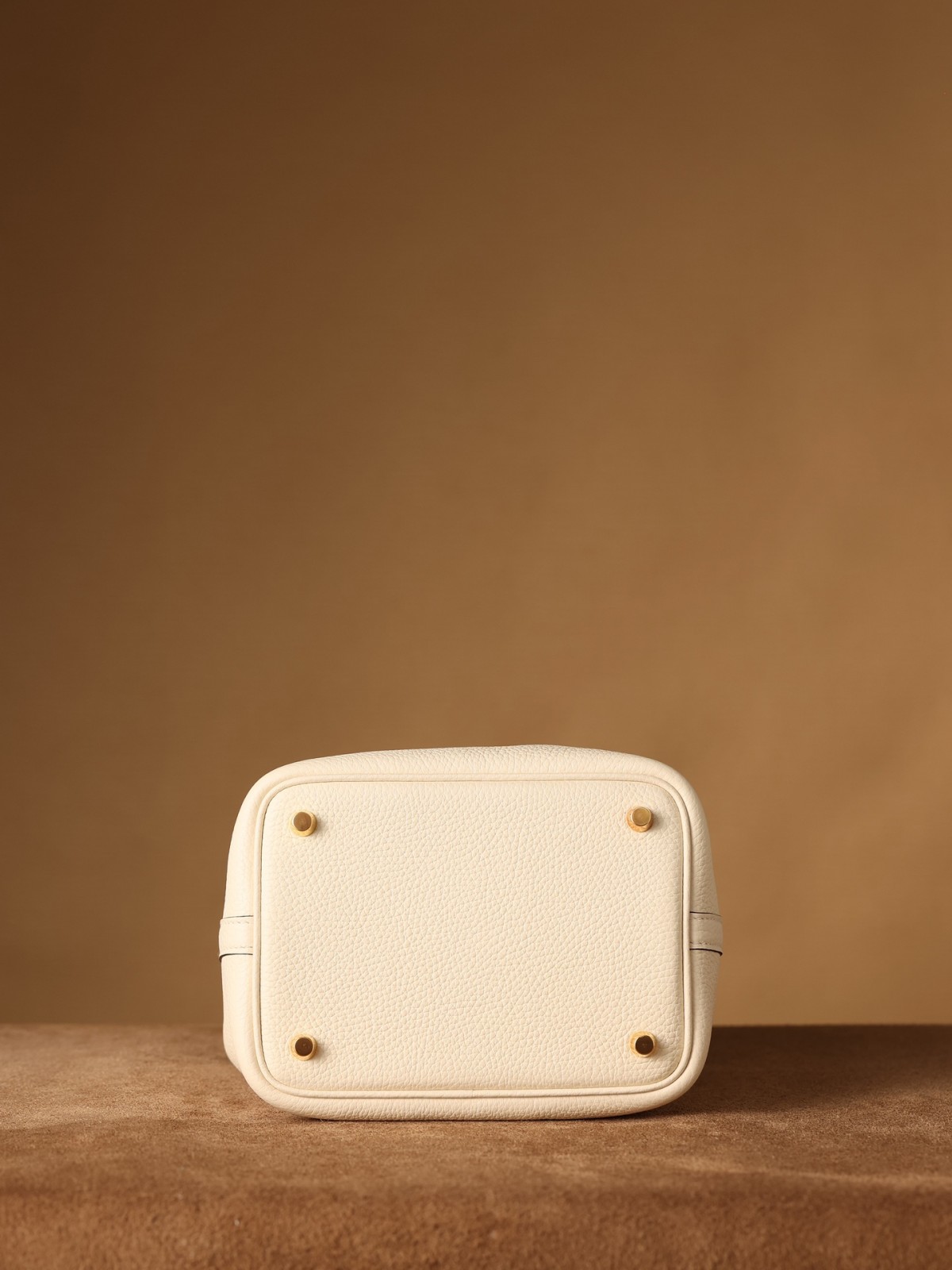 Shebag handmade Hermes white Picotin 18 bag in white togo (2025 Feb updated)-Best Quality Fake designer Bag Review, Replica designer bag ru Shebag handmade Hermes white Picotin 18 bag in white togo (2025 Feb updated)-Best Quality Fake designer Bag Review, Replica designer bag ru