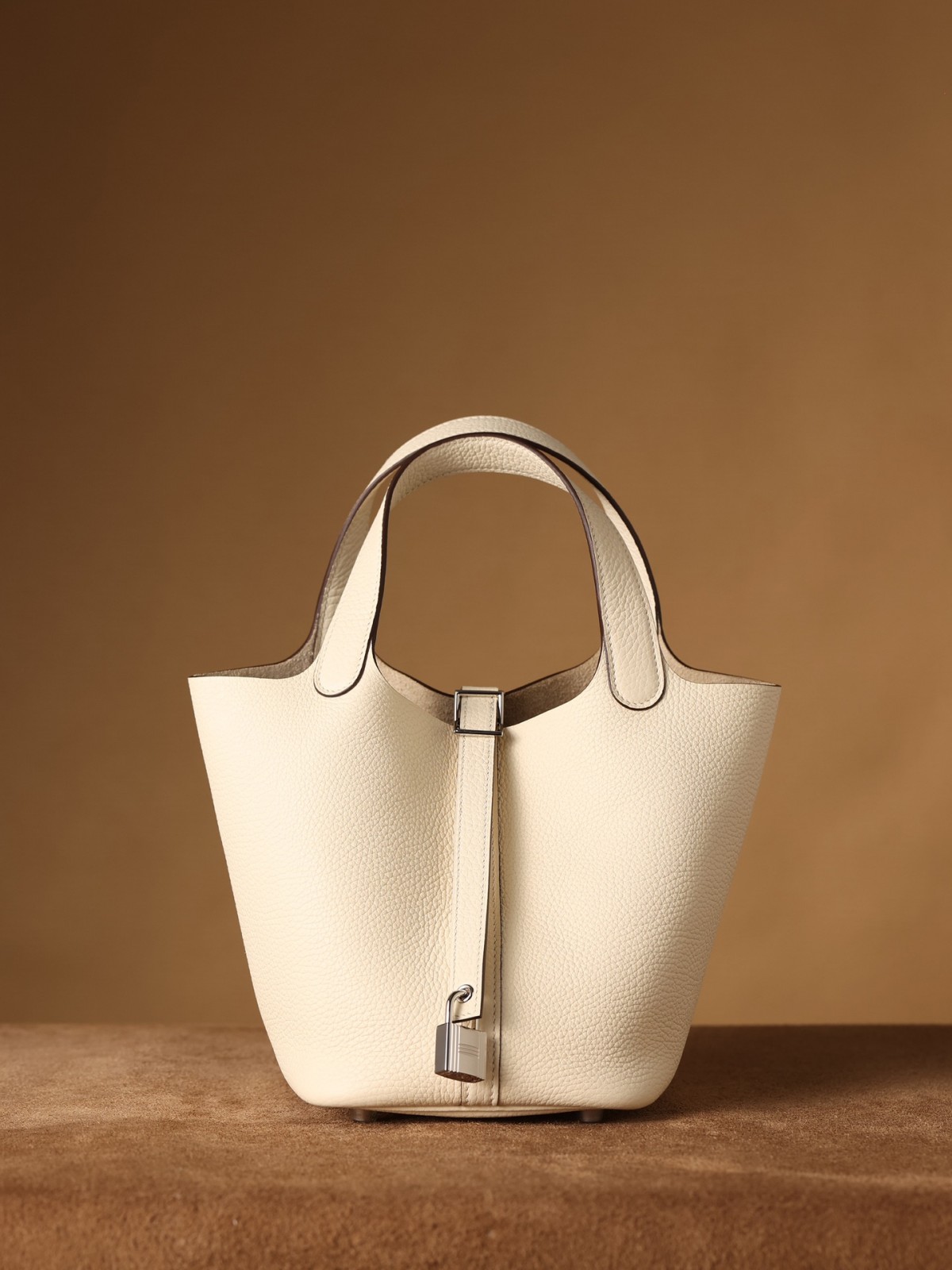 Shebag handmade Hermes white Picotin 18 bag in white togo (2025 Feb updated)-Best Quality Fake designer Bag Review, Replica designer bag ru Shebag handmade Hermes white Picotin 18 bag in white togo (2025 Feb updated)-Best Quality Fake designer Bag Review, Replica designer bag ru