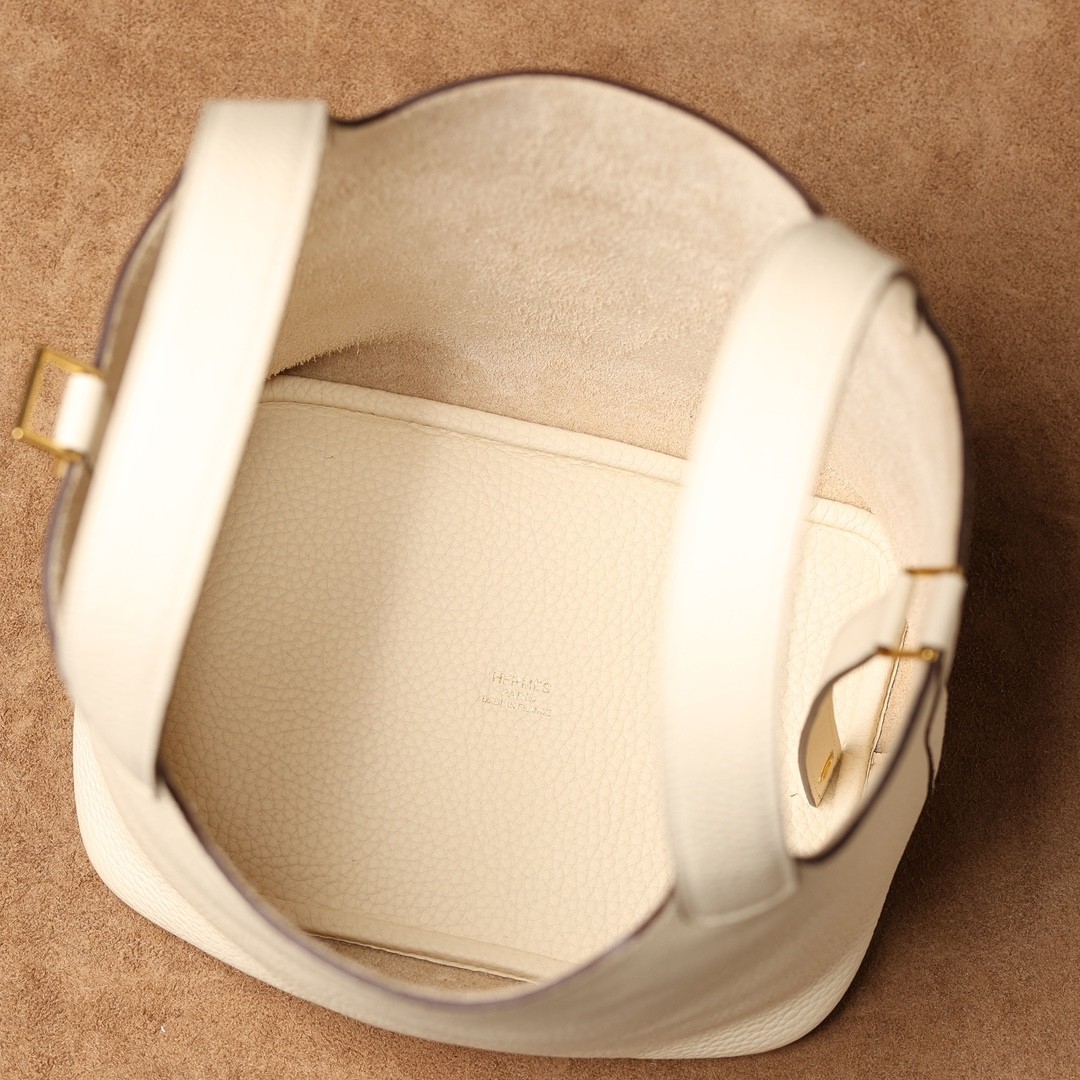 Shebag handmade Hermes white Picotin 18 bag in white togo (2025 Feb updated)-Best Quality Fake designer Bag Review, Replica designer bag ru Shebag handmade Hermes white Picotin 18 bag in white togo (2025 Feb updated)-Best Quality Fake designer Bag Review, Replica designer bag ru