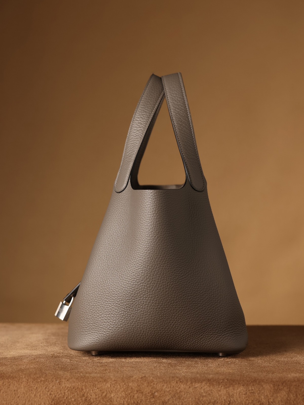 Shebag fully handmade Hermes Picotin 22 bag in togo leather in grey (2025 Feb updated)-Best Quality Fake designer Bag Review, Replica designer bag ru Shebag fully handmade Hermes Picotin 22 bag in togo leather in grey (2025 Feb updated)-Best Quality Fake designer Bag Review, Replica designer bag ru