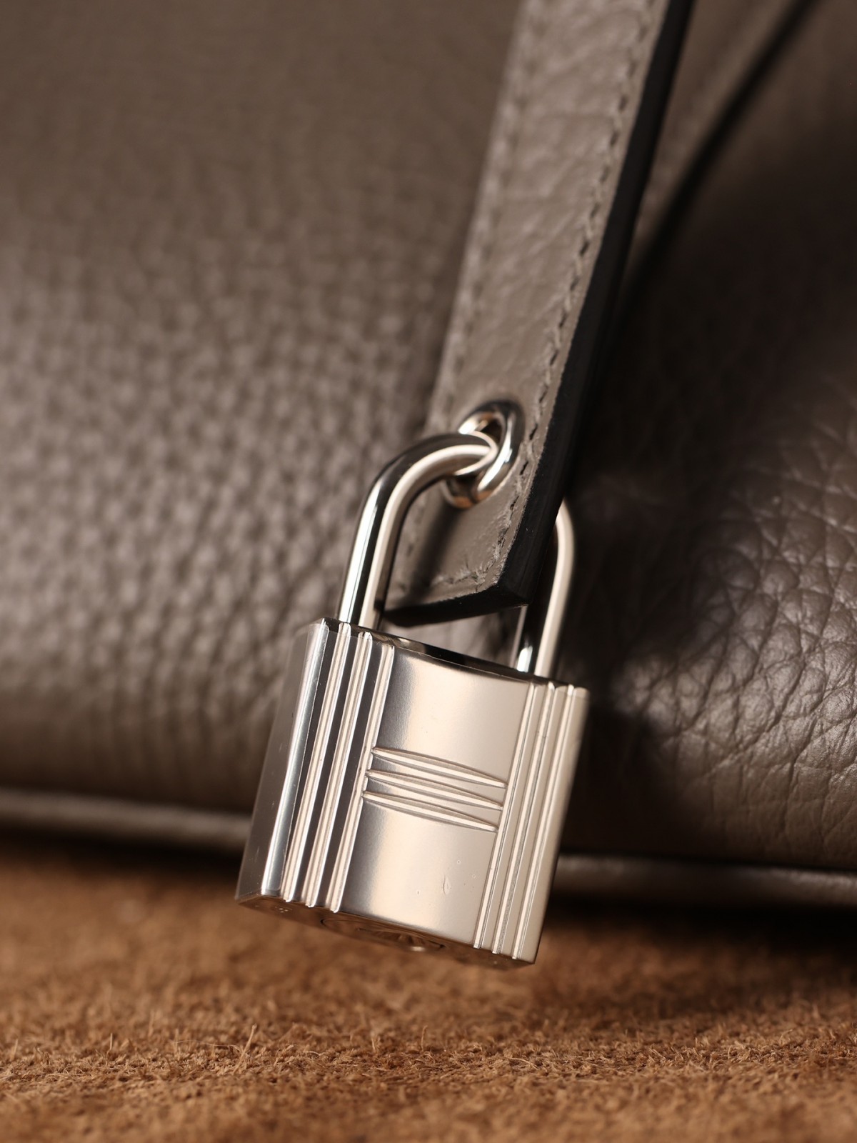 Shebag fully handmade Hermes Picotin 22 bag in togo leather in grey (2025 Feb updated)-Best Quality Fake designer Bag Review, Replica designer bag ru Shebag fully handmade Hermes Picotin 22 bag in togo leather in grey (2025 Feb updated)-Best Quality Fake designer Bag Review, Replica designer bag ru