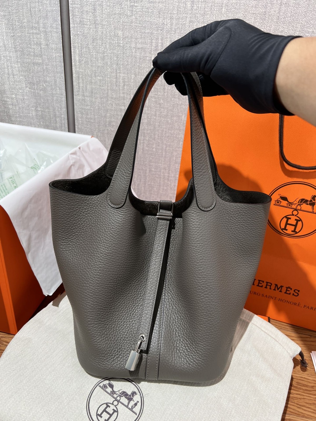 Shebag fully handmade Hermes Picotin 22 bag in togo leather in grey (2025 Feb updated)-Best Quality Fake designer Bag Review, Replica designer bag ru Shebag fully handmade Hermes Picotin 22 bag in togo leather in grey (2025 Feb updated)-Best Quality Fake designer Bag Review, Replica designer bag ru
