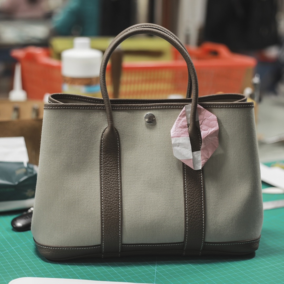 Shebag workshop of Hermes bags, the tools, leathers, and more (2025 Mar updated)-Best Quality Fake designer Bag Review, Replica designer bag ru Shebag workshop of Hermes bags, the tools, leathers, and more (2025 Mar updated)-Best Quality Fake designer Bag Review, Replica designer bag ru